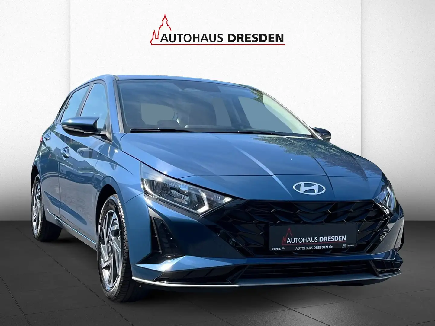 Hyundai i20 1.0 T-GDI Trend *BOSE*NAVI*SHZ*KAM*DAB* Blau - 2