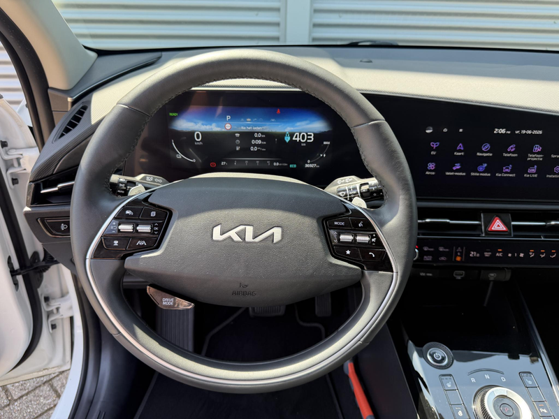 Kia e-Niro EV Light Advanced 64.8 kWh | Stoel/Stuurwielverwar — photo 14