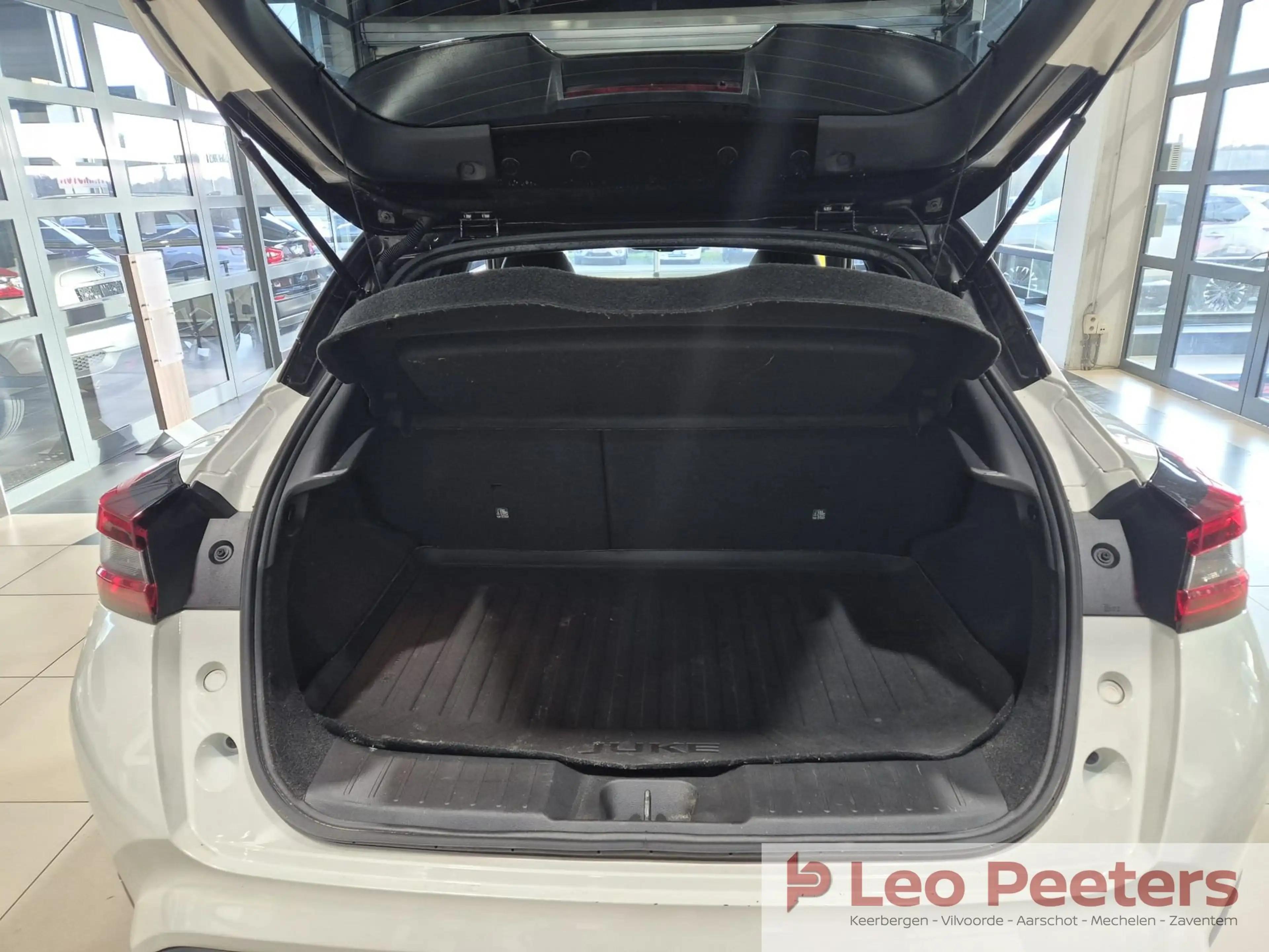 Nissan Juke DIG-T Tekna DCT — photo 11