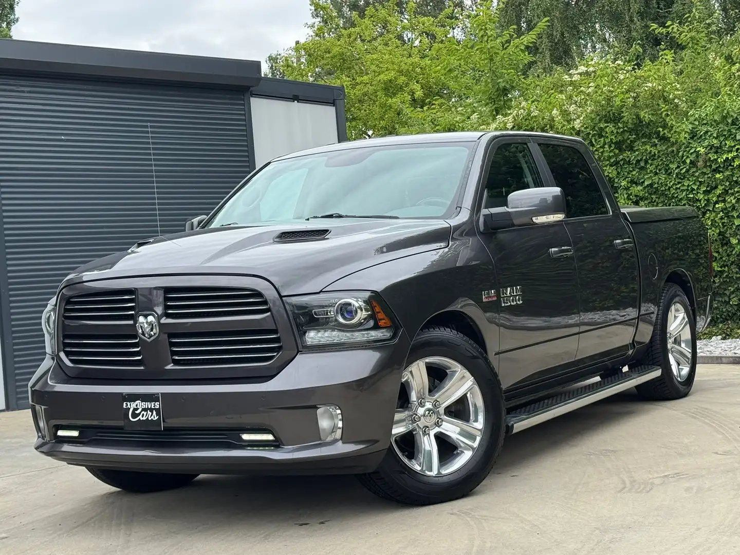 Dodge RAM 5.7 401 CV LPG SPORT PNEUMATIQUE TVA FULL OPTIONS Gris - 1