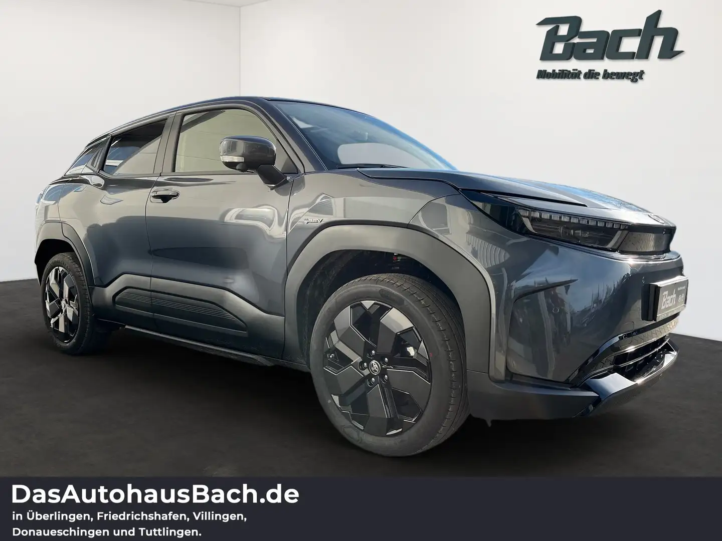 Toyota Urban Cruiser BEV 4x2 Lounge ACC+LED+Navi+Pano Gris - 2