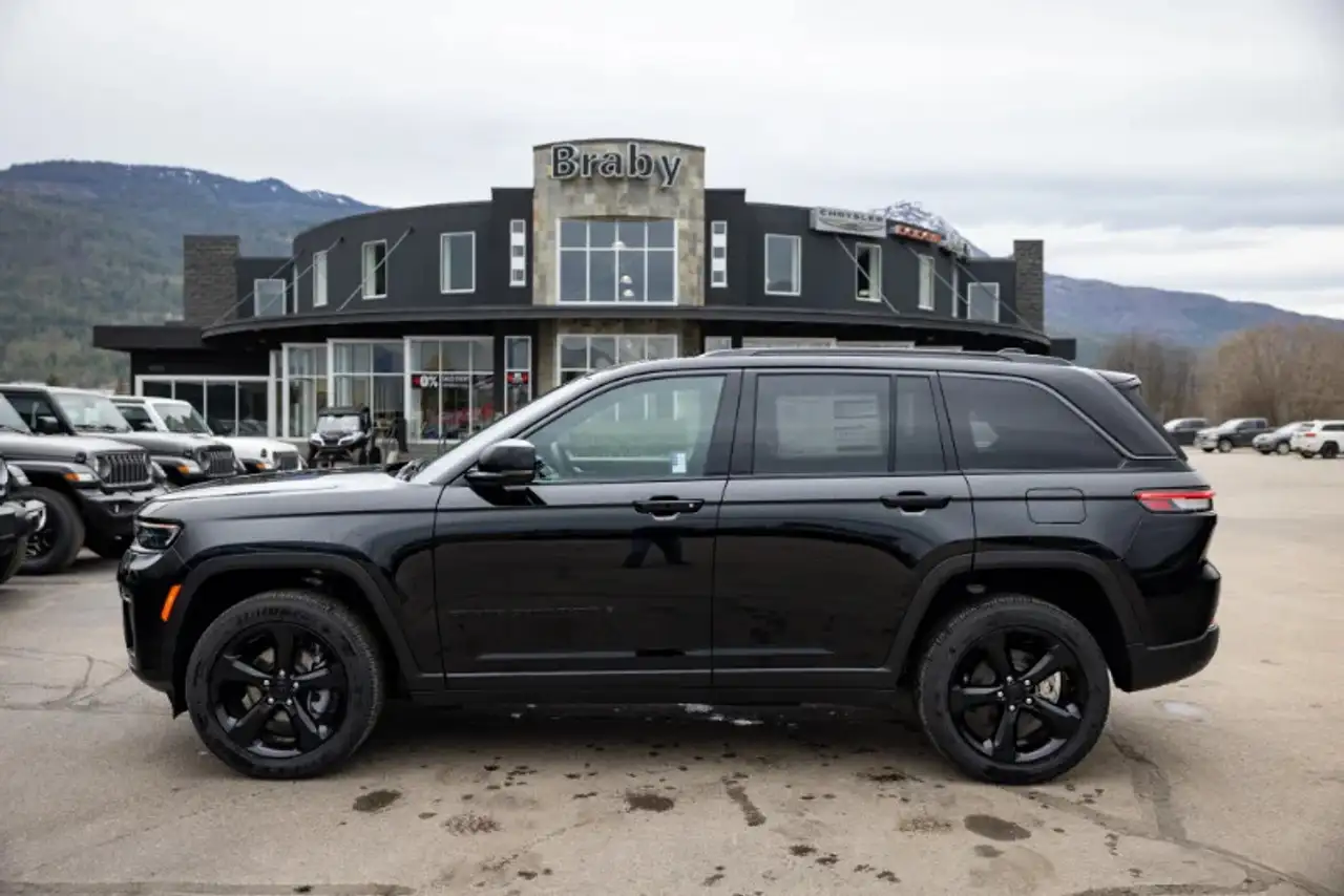 Jeep Grand Cherokee fotografie Jeep Grand Cherokee