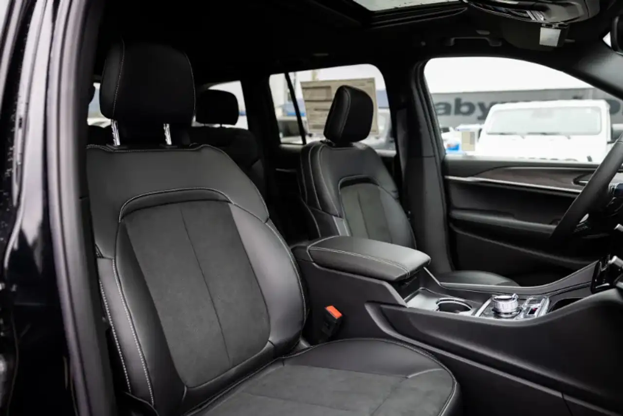 Jeep Grand Cherokee fotografie Jeep Grand Cherokee