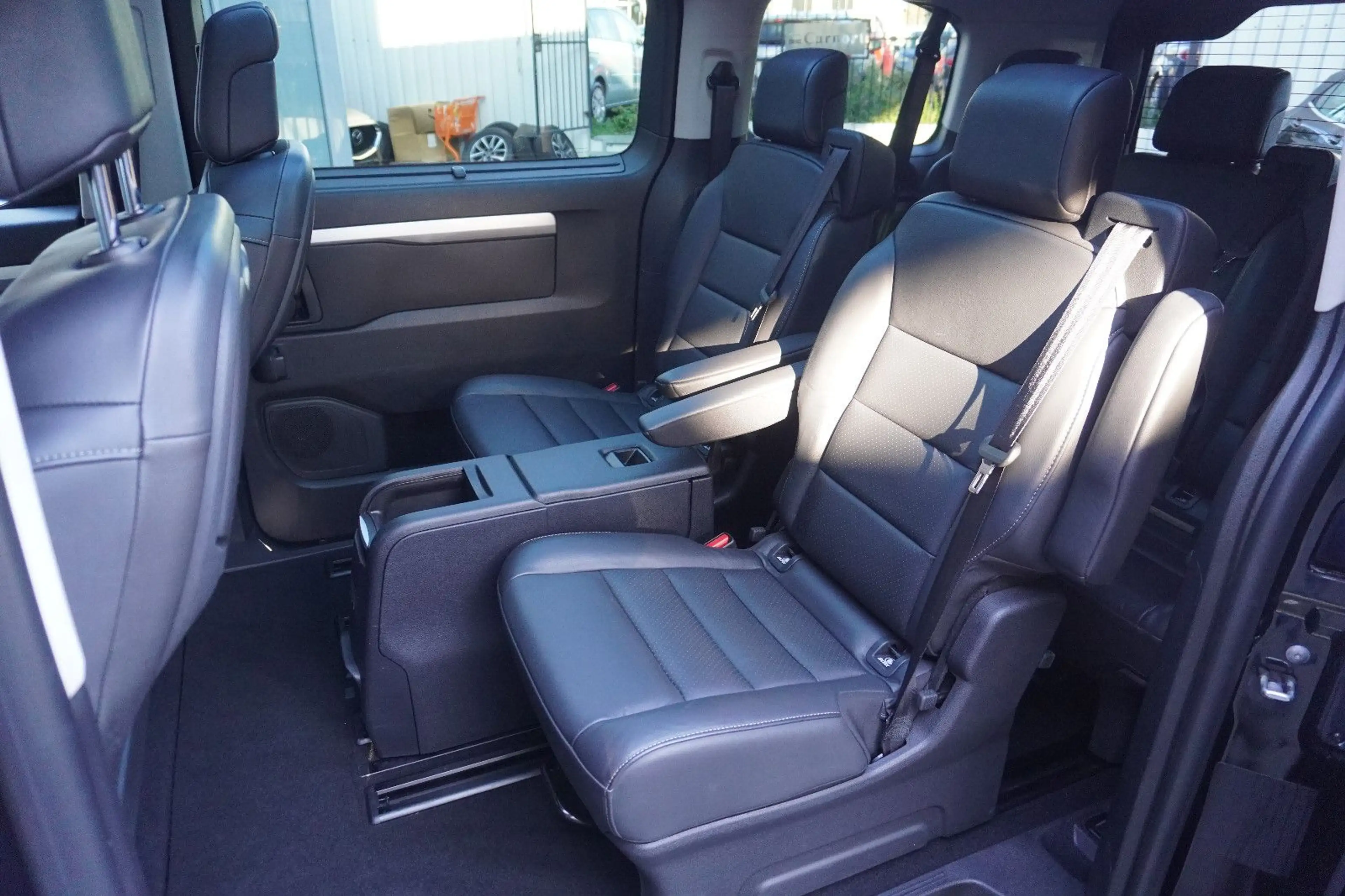 Citroen Spacetourer Business Lounge 7-Sitzer/Stdhzg/LED — photo 14