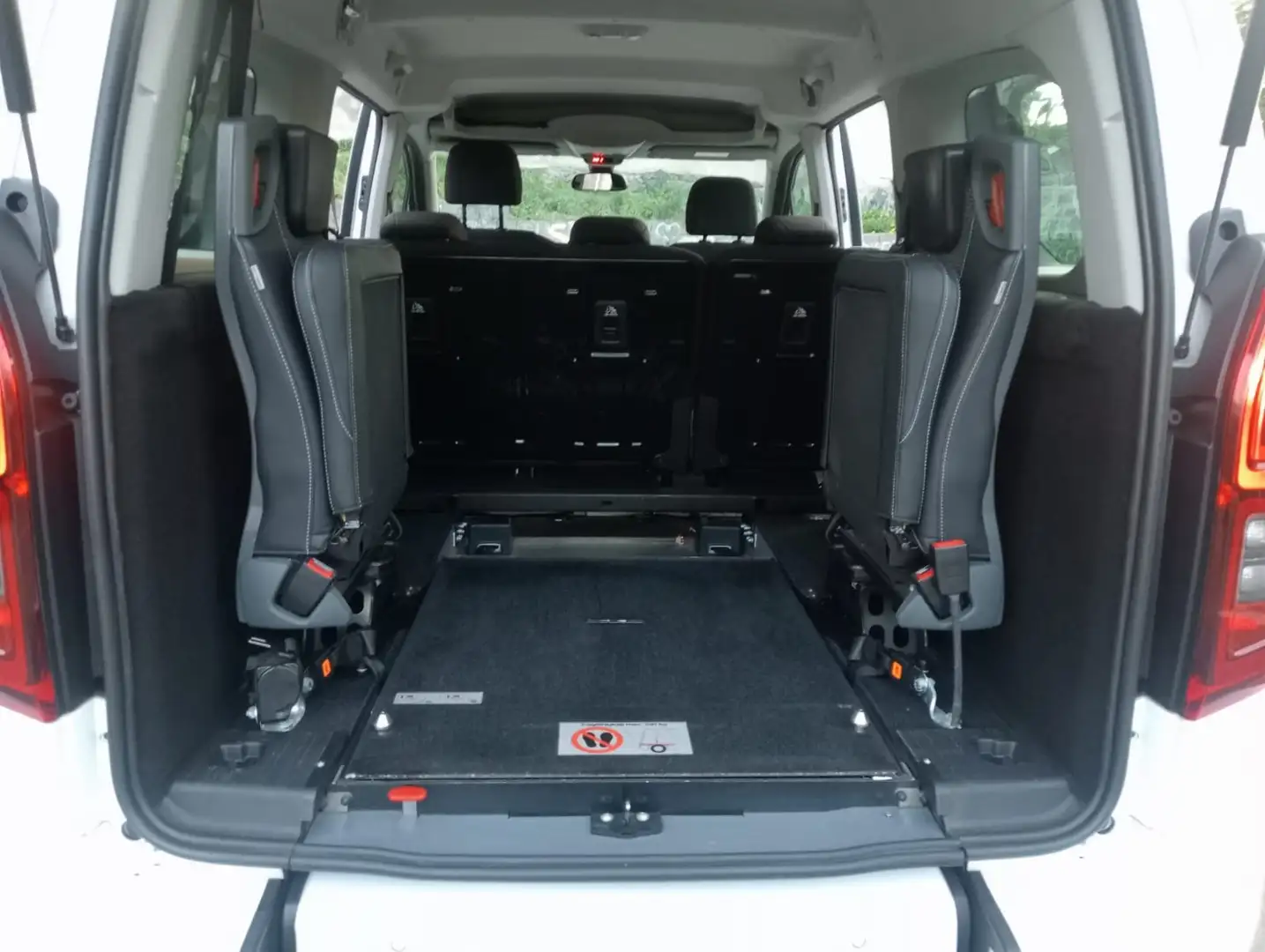 Opel Combo Life Pianale ribassato trasporto disabili Alb - 2
