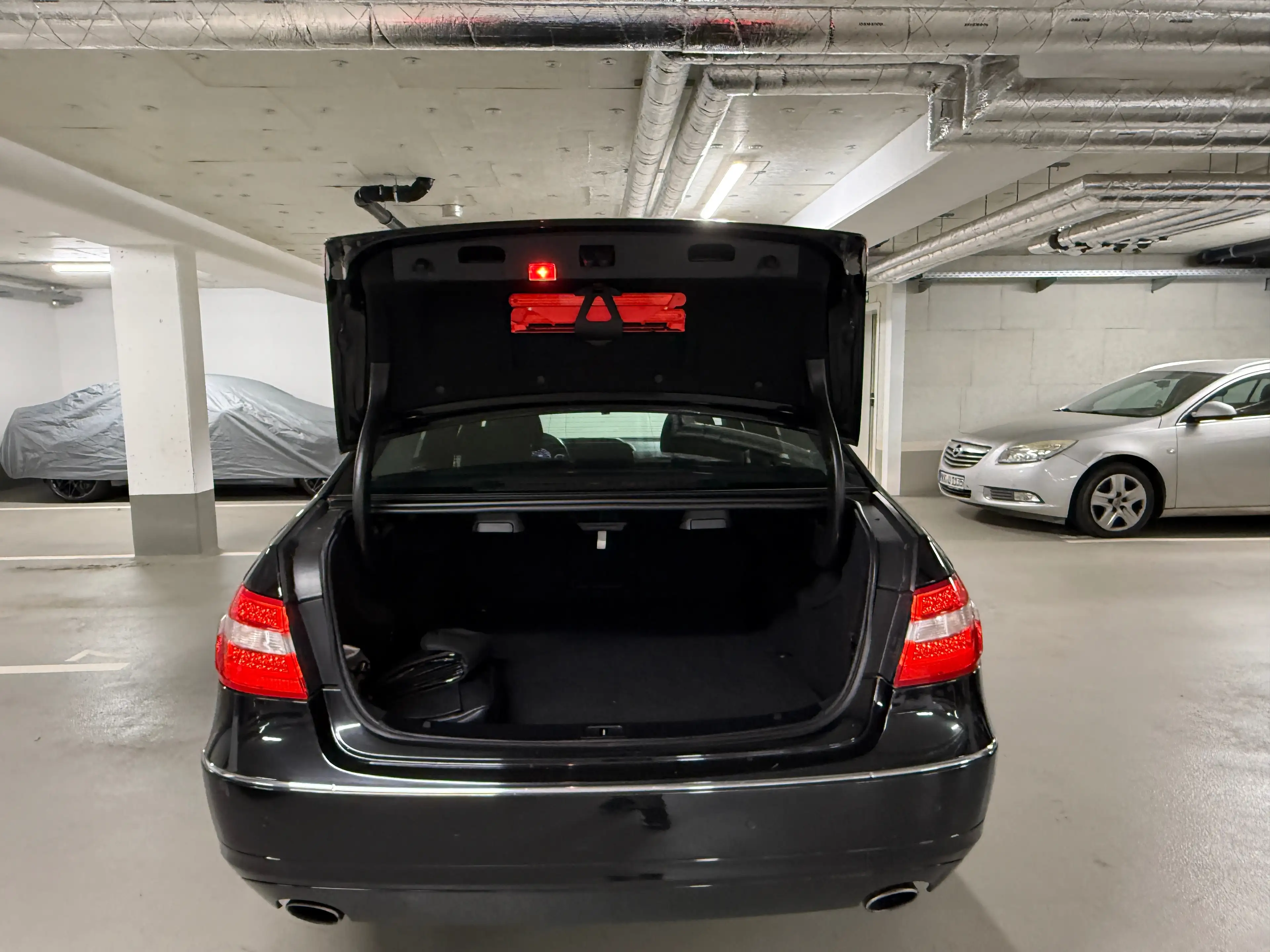 Mercedes-Benz E 350 Limousine CGI BlueEfficiency Automatik — photo 10