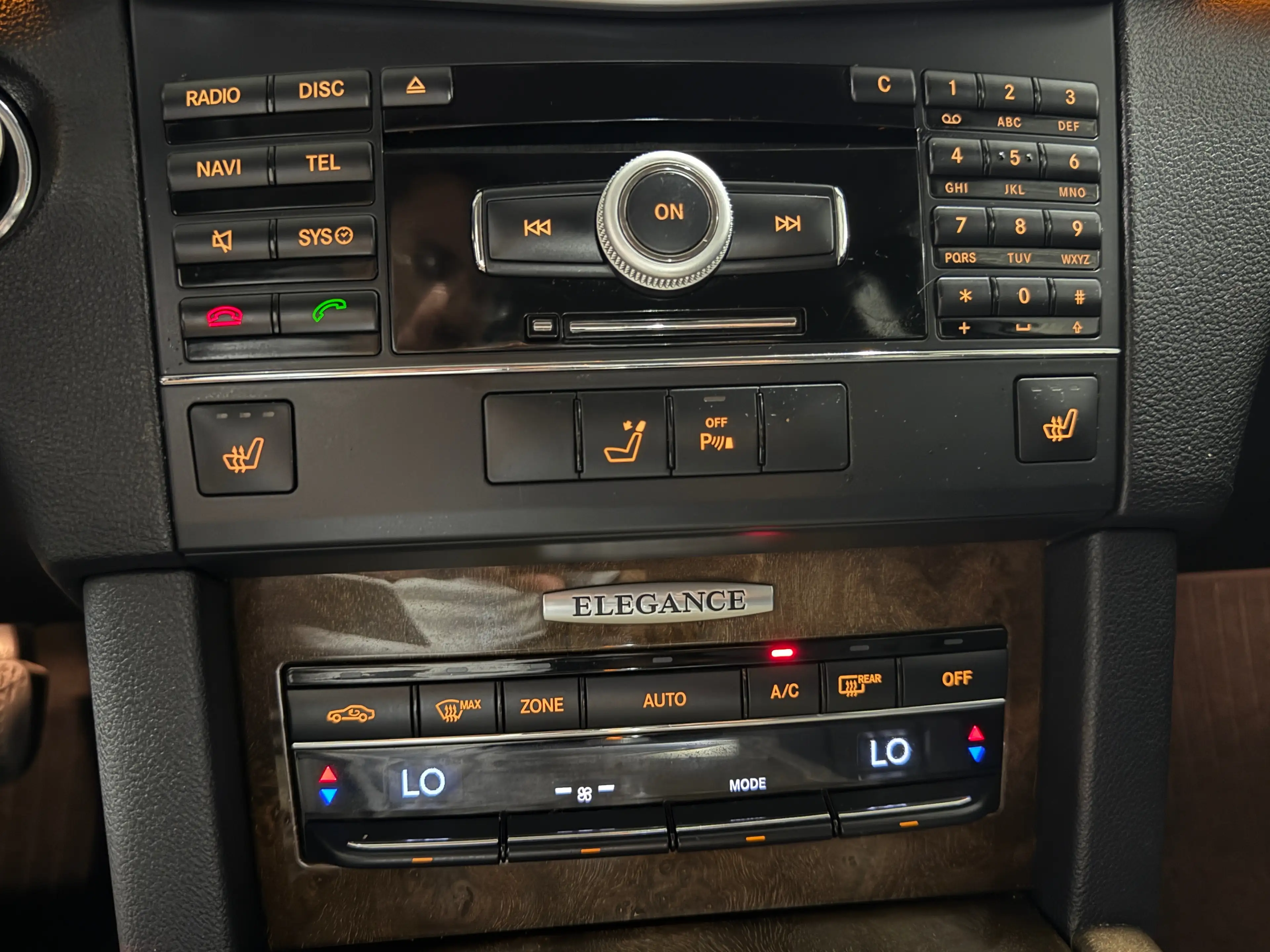 Mercedes-Benz E 350 Limousine CGI BlueEfficiency Automatik — photo 13