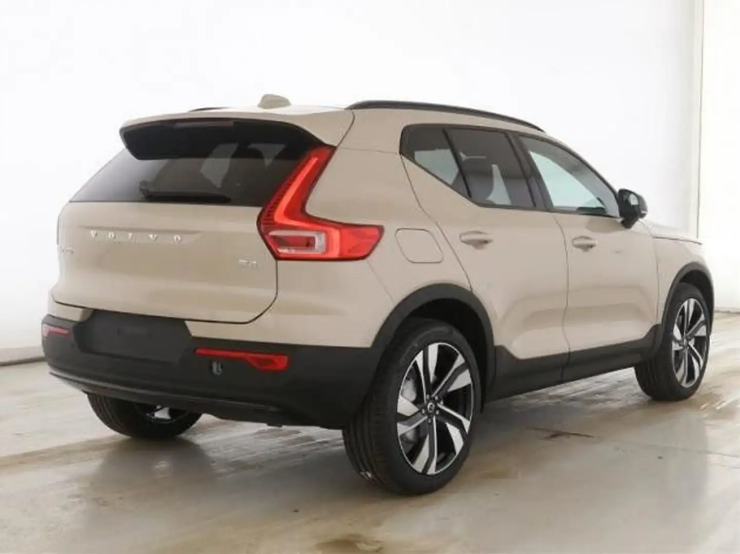 Volvo XC40 Ultra Dark*LEDER*360°*ACC*BLIS*PIXEL-LED Beige - 2
