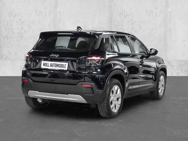 Jeep Avenger view 2