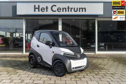 Silence S04 Brommobiel Silence | elektrische 45 km auto