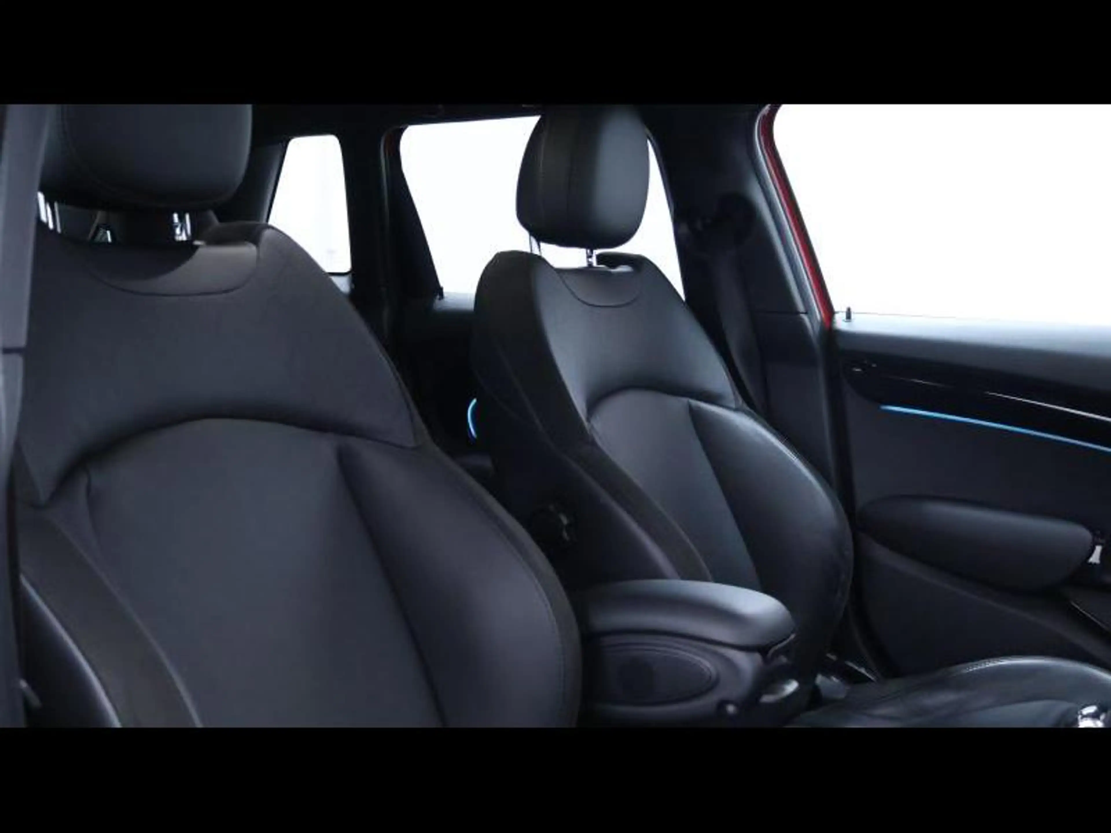MINI Cooper S 2.0 178 hatch JCW pack Steptronic — photo 13