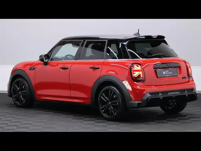 Mini Hatch view 7