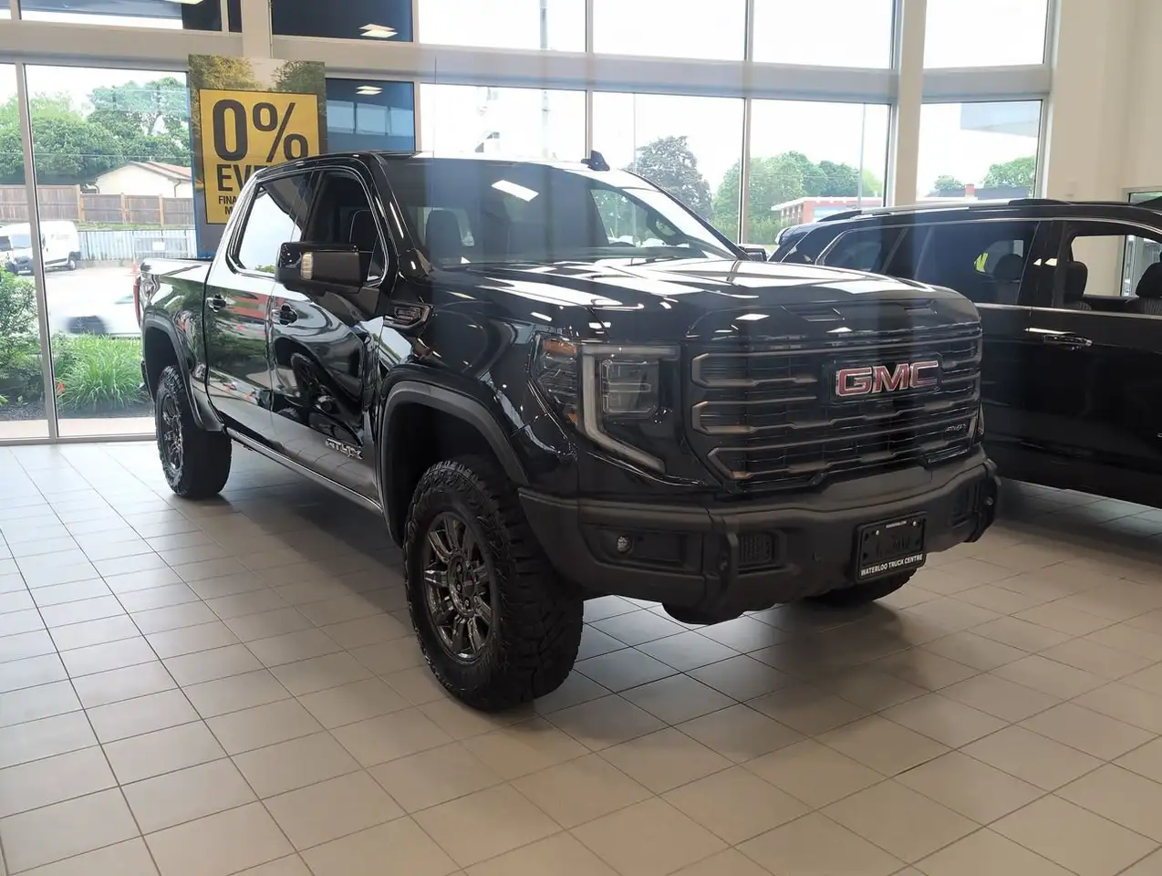 GMC Sierra 1500 снимка GMC Sierra 1500