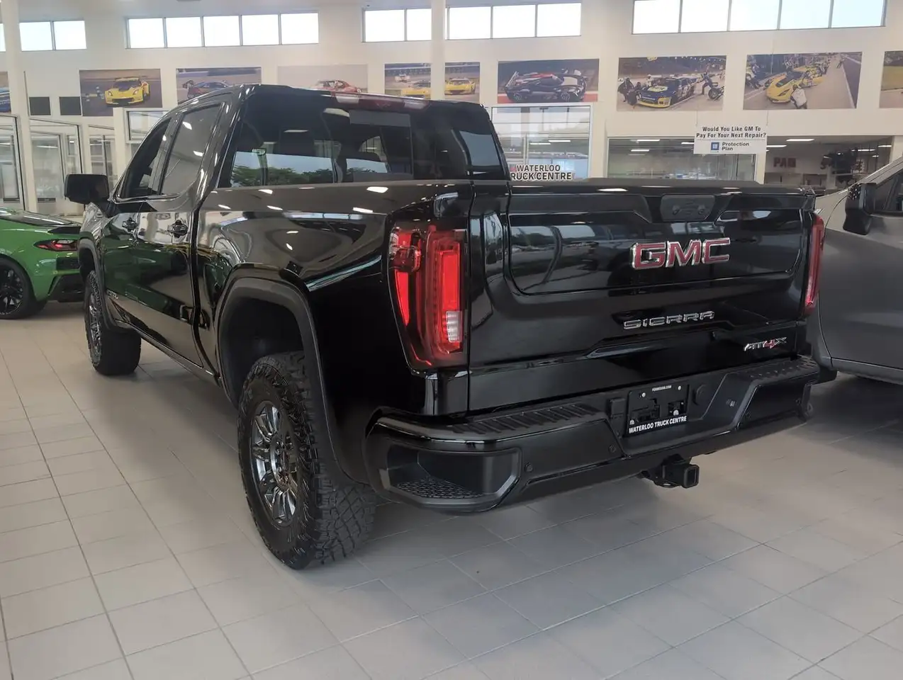 GMC Sierra 1500 снимка GMC Sierra 1500