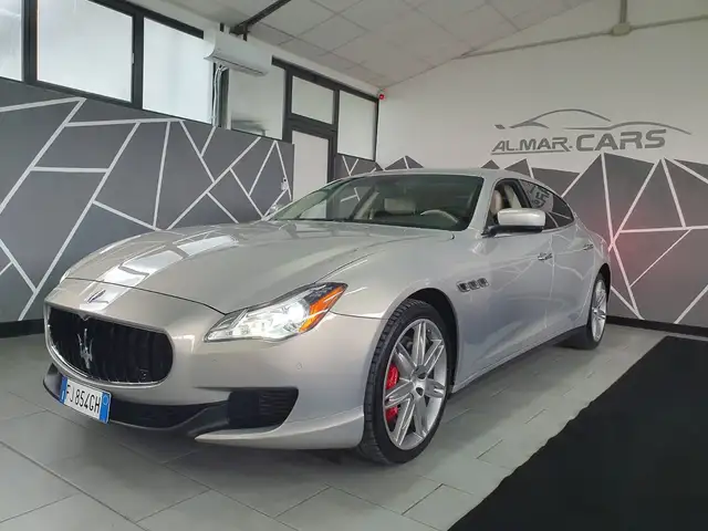 Maserati Quattroporte Quattroporte 3.8 V8 GTS auto