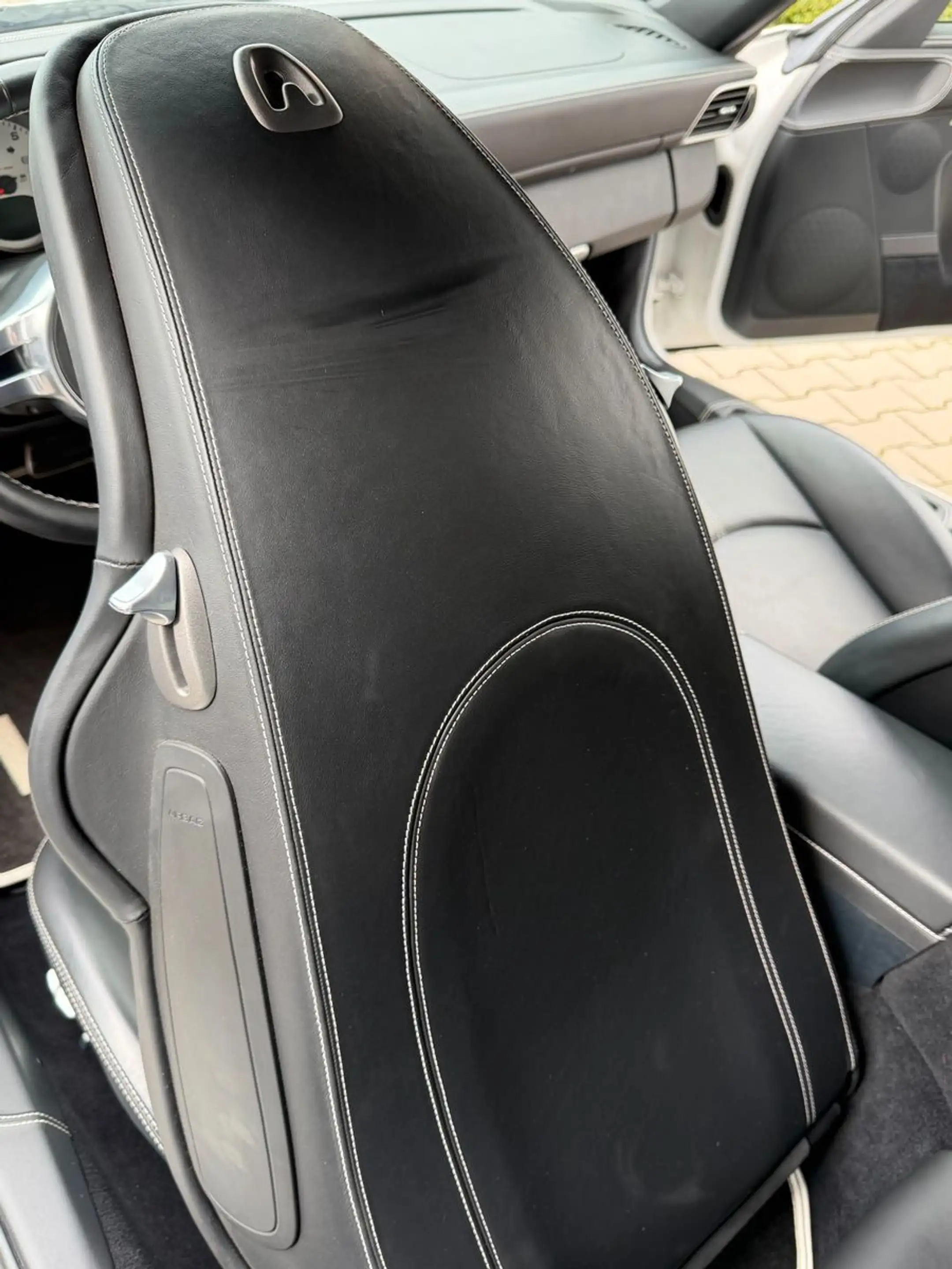 Porsche 997 MK II 911 Carrera 4 GTS Cabriolet Individual — photo 39