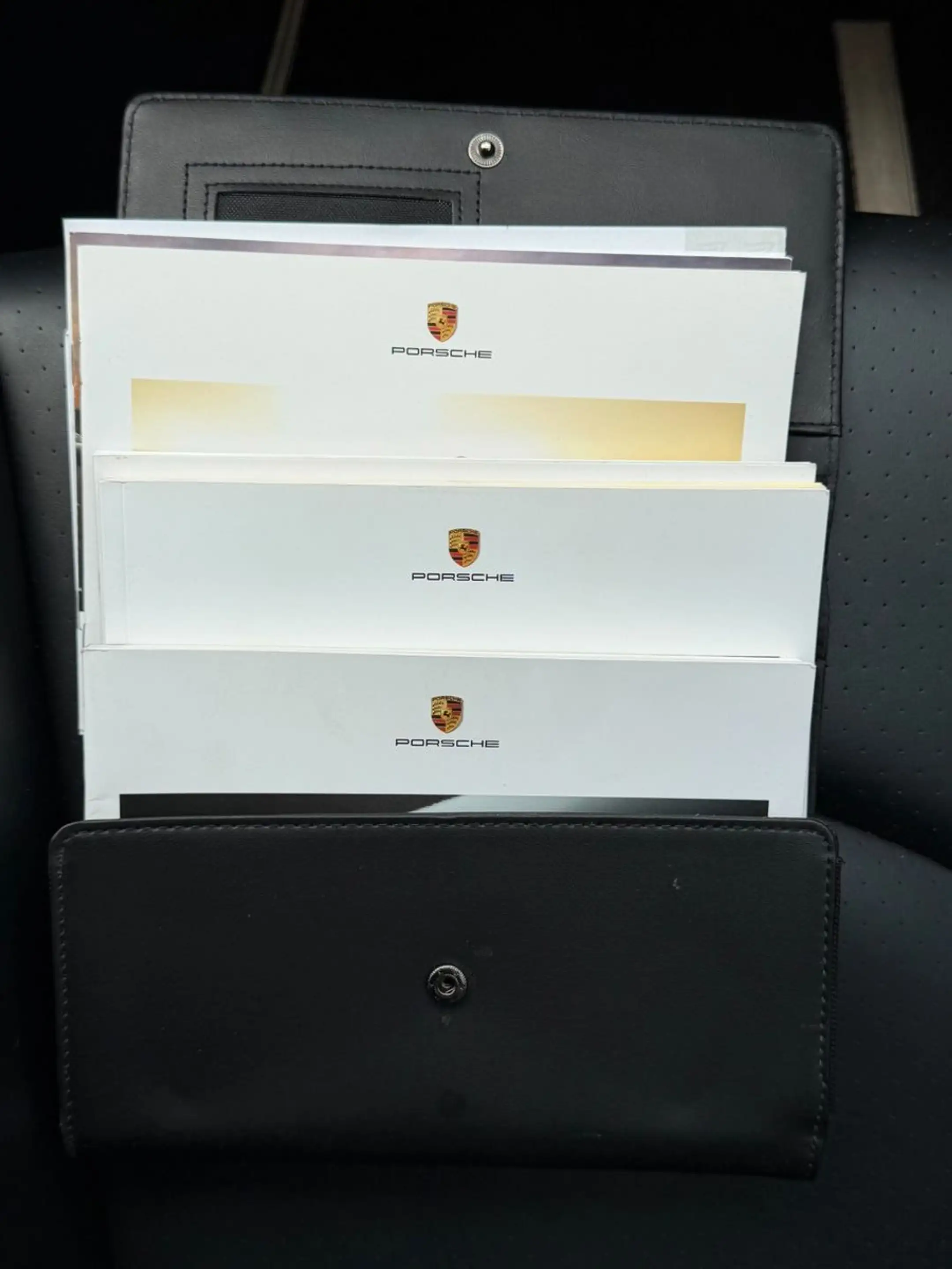 Porsche 997 MK II 911 Carrera 4 GTS Cabriolet Individual — photo 45