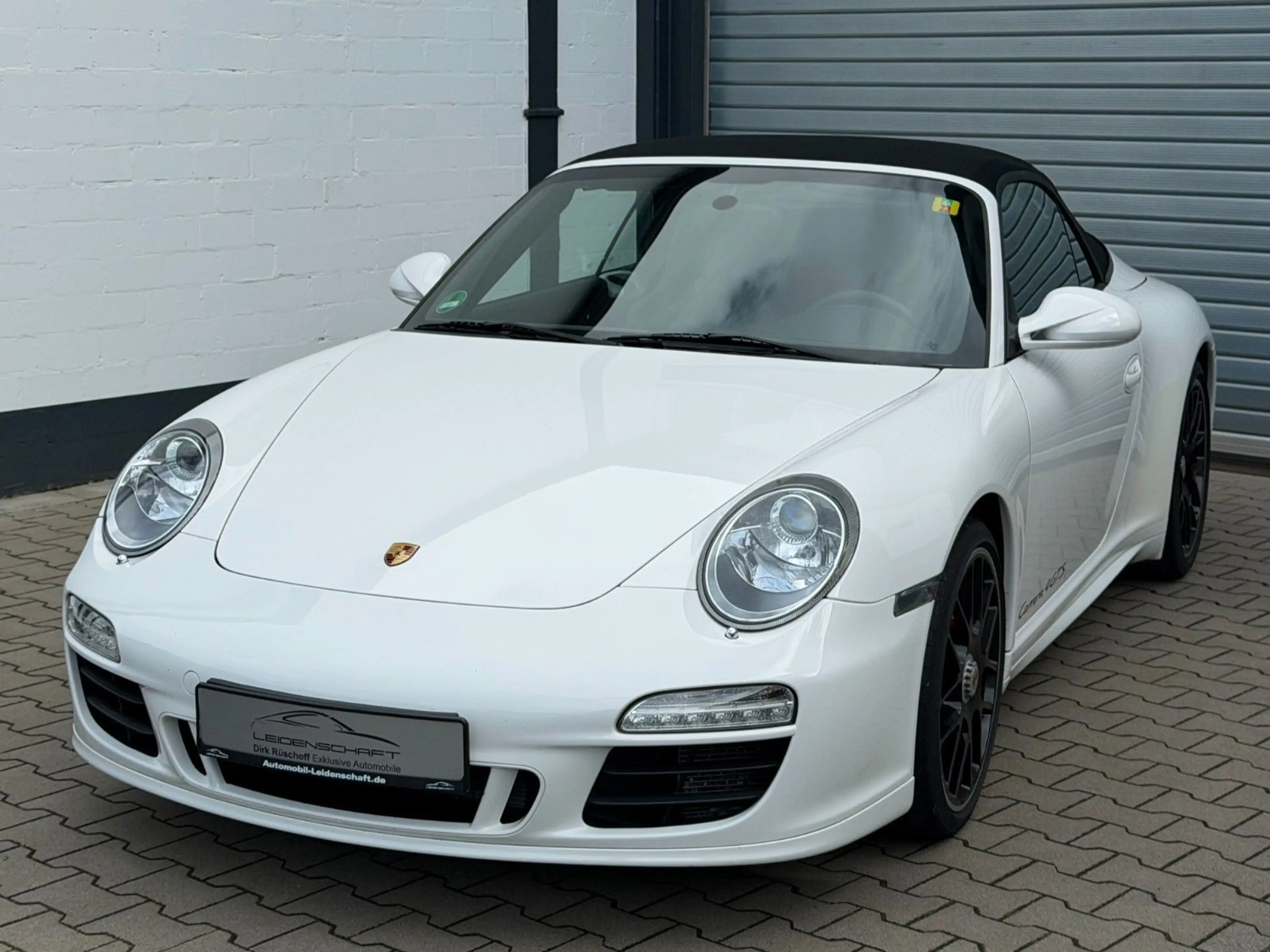 Porsche 997 MK II 911 Carrera 4 GTS Cabriolet Individual — photo 3