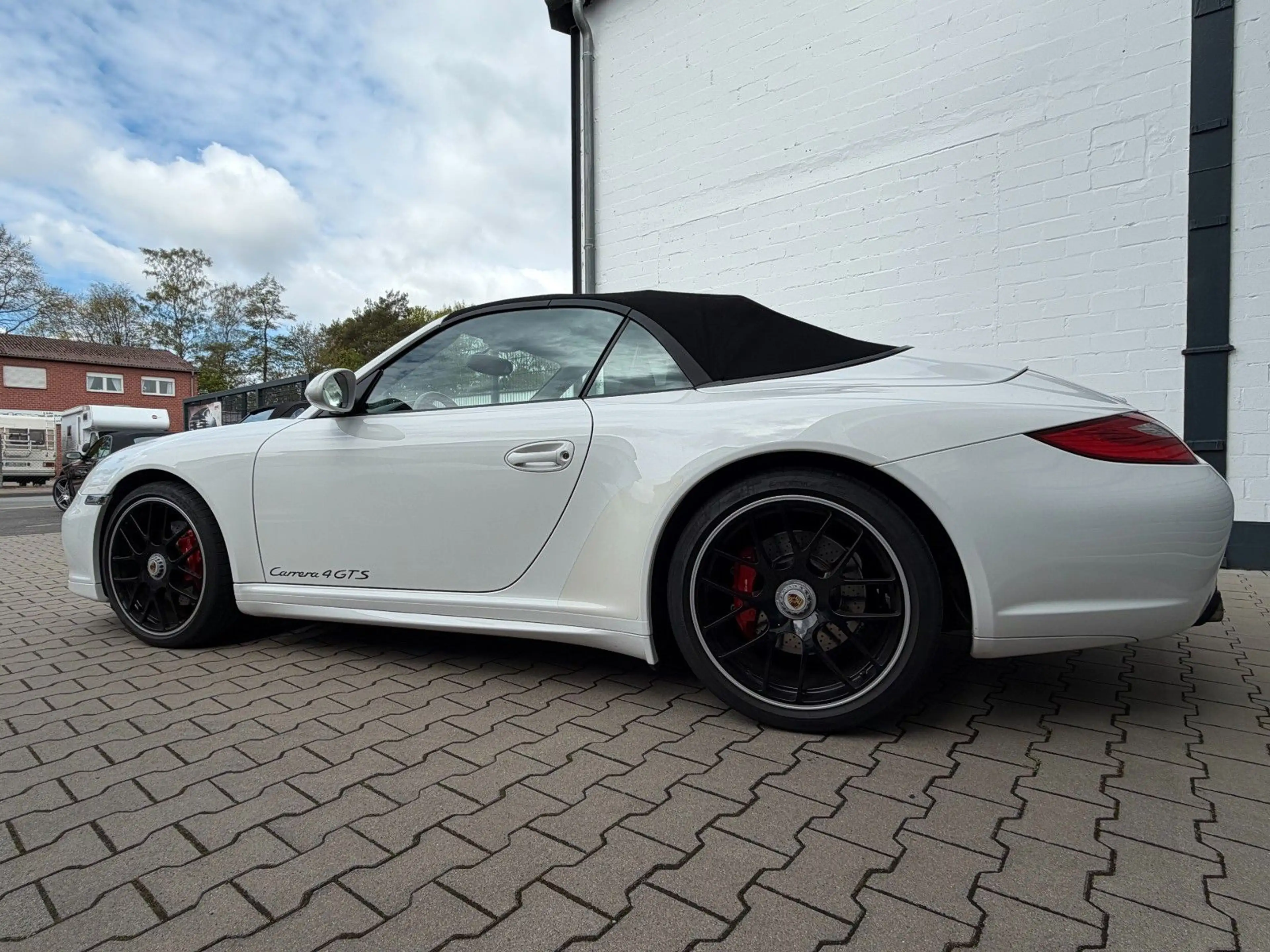 Porsche 997 MK II 911 Carrera 4 GTS Cabriolet Individual — photo 12