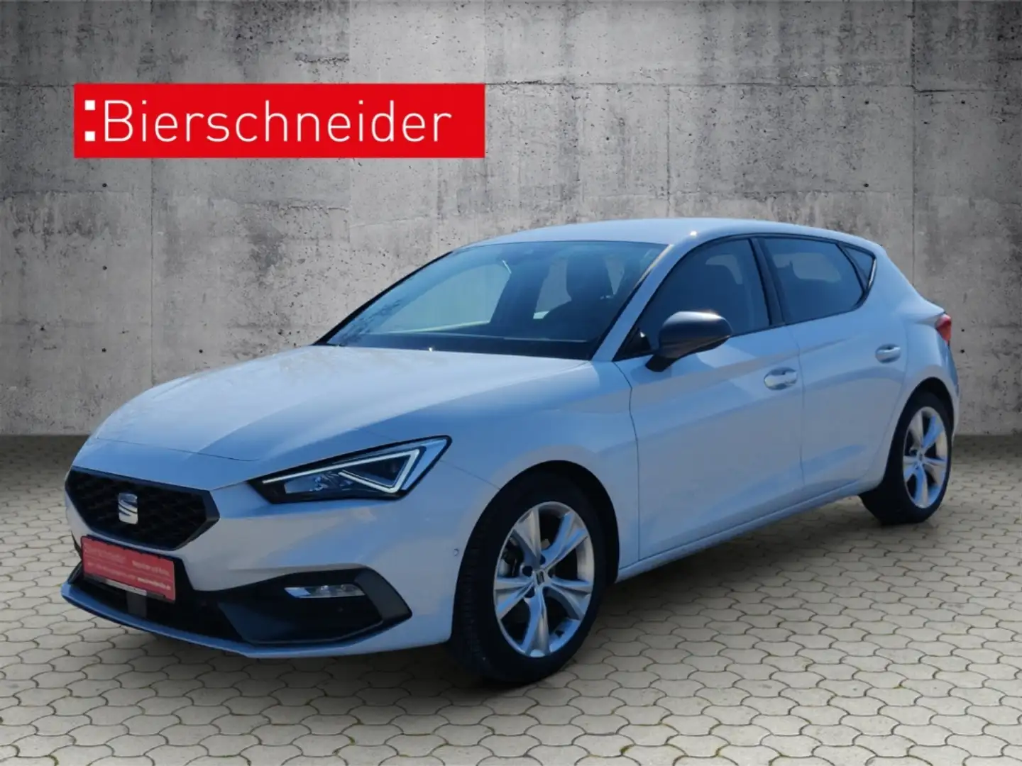 SEAT Leon 1.5 TSI DSG FR NAVI LED KAMERA ACC SHZ GRA Weiß - 1