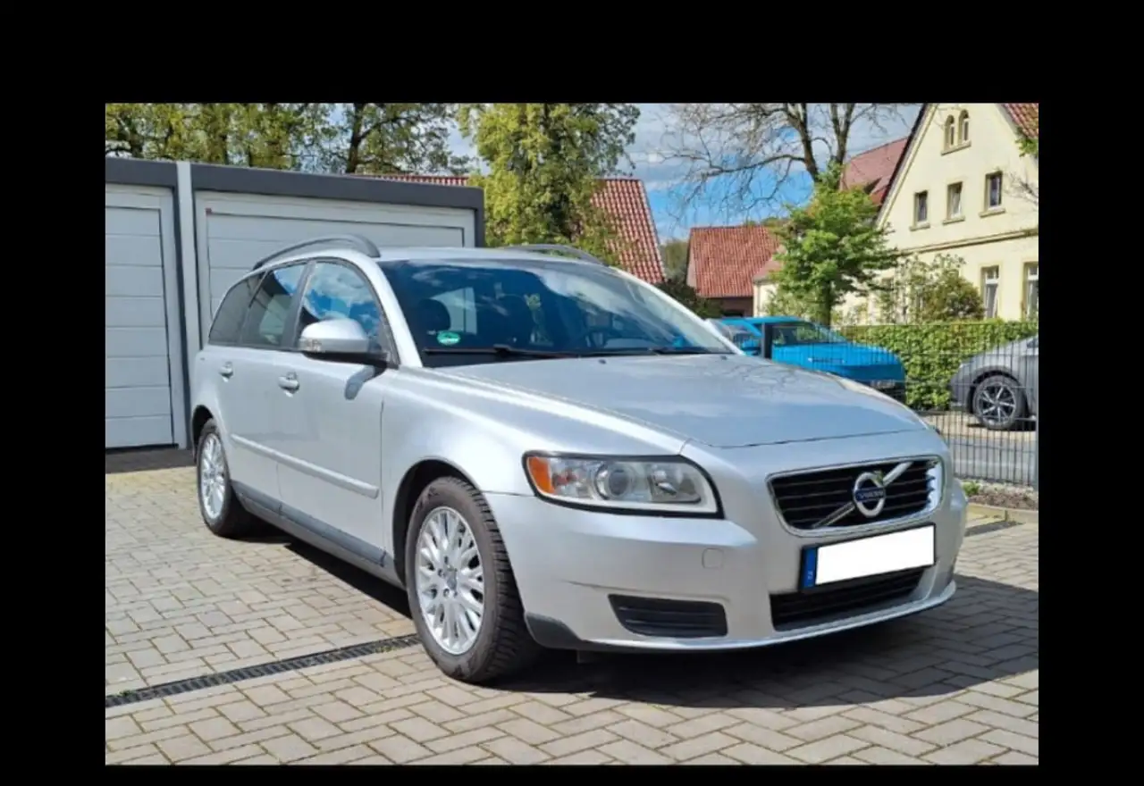 Volvo V50