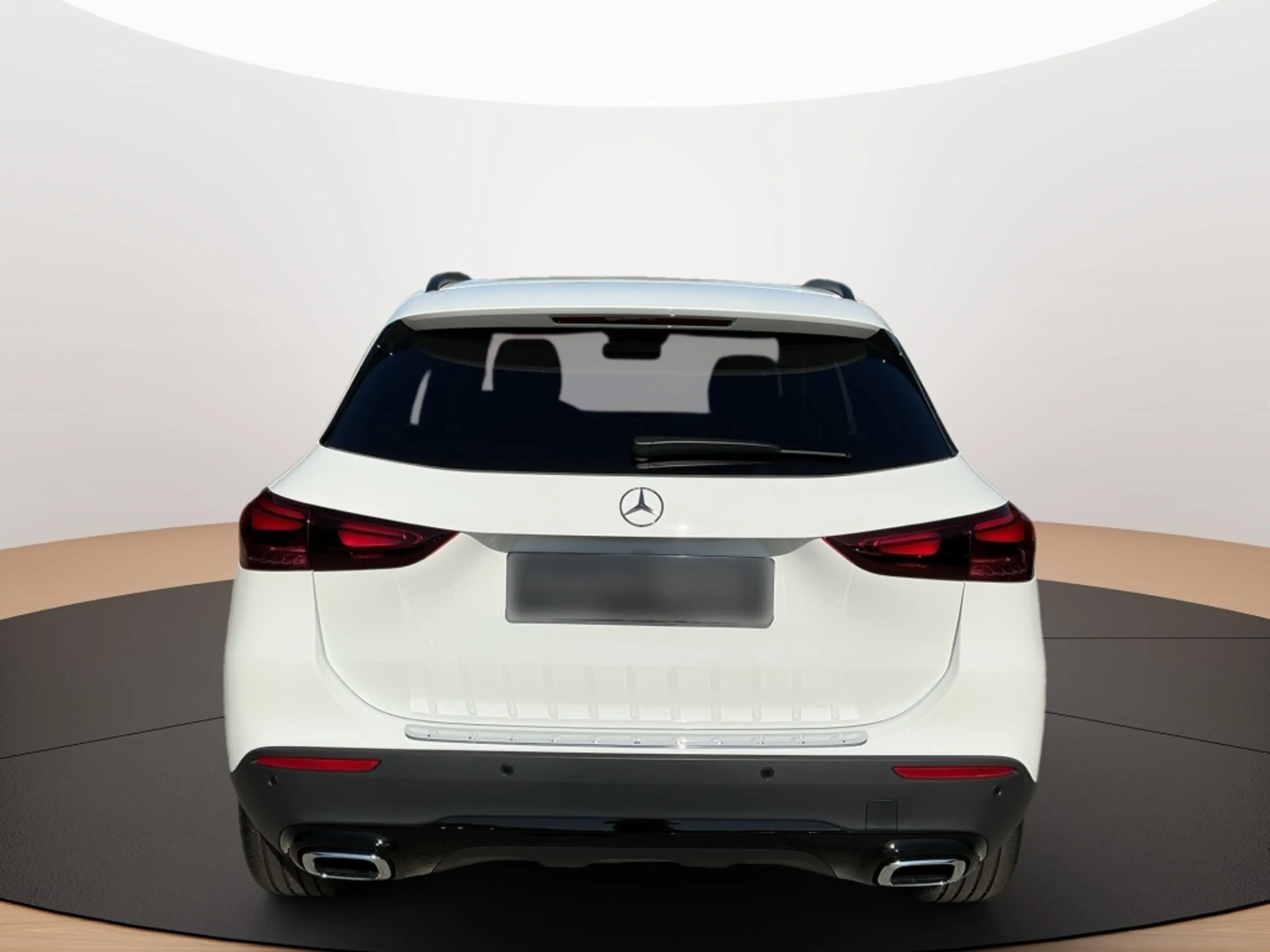 Mercedes-Benz GLA 180 NIGHT PROGRESSIVE AHK DISTR KAMERA SPUR — photo 8