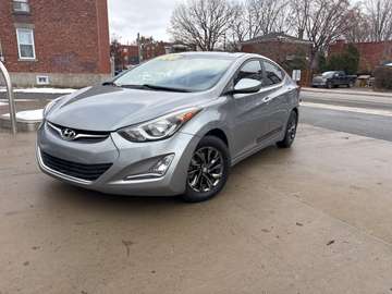 GLS SUNROOF / HTD SEATS / BACK UP CAMERA