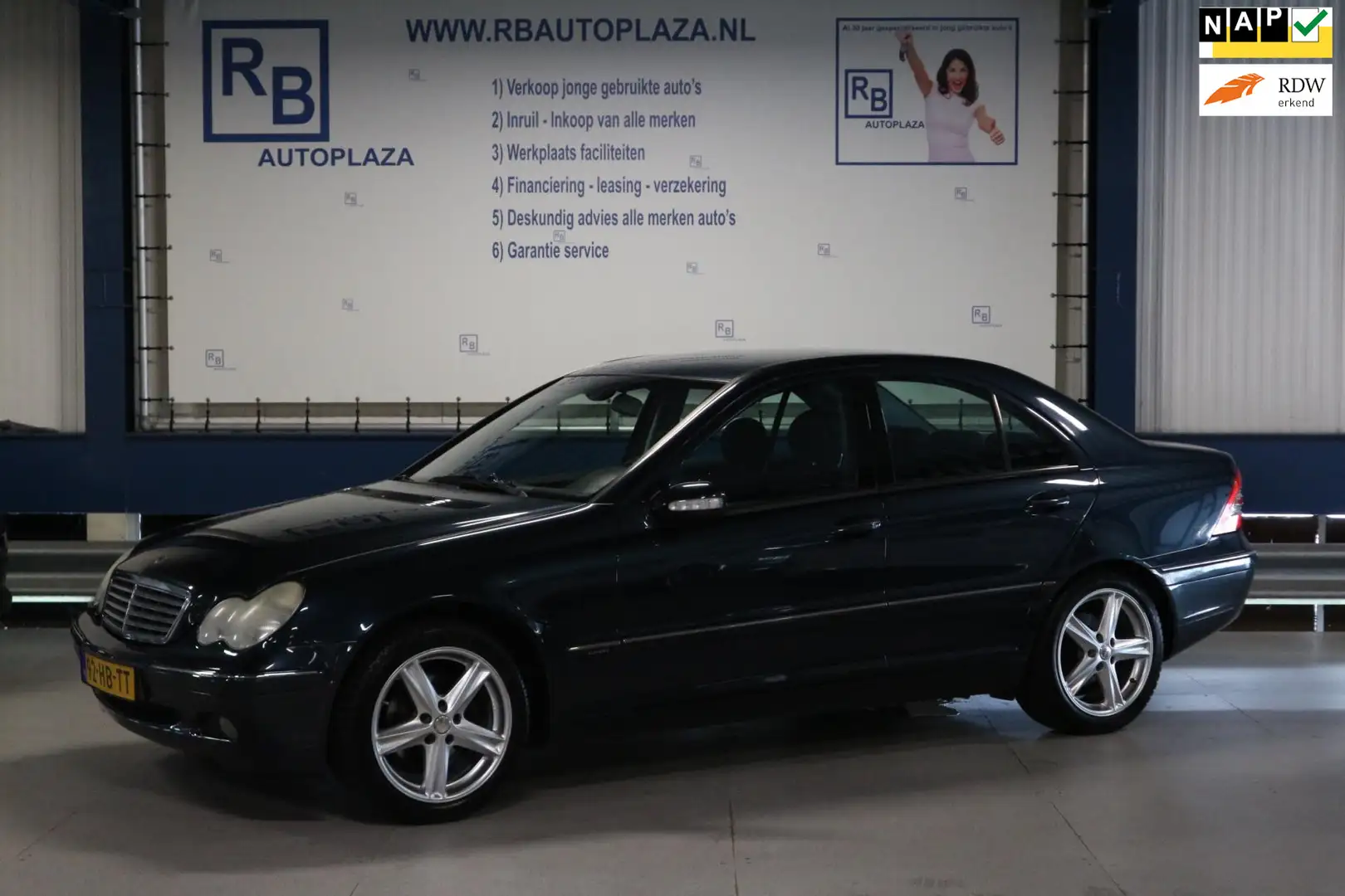 Mercedes-Benz C 200 K. Elegance / NAP / 7 2026 APK ! ! Negro - 1