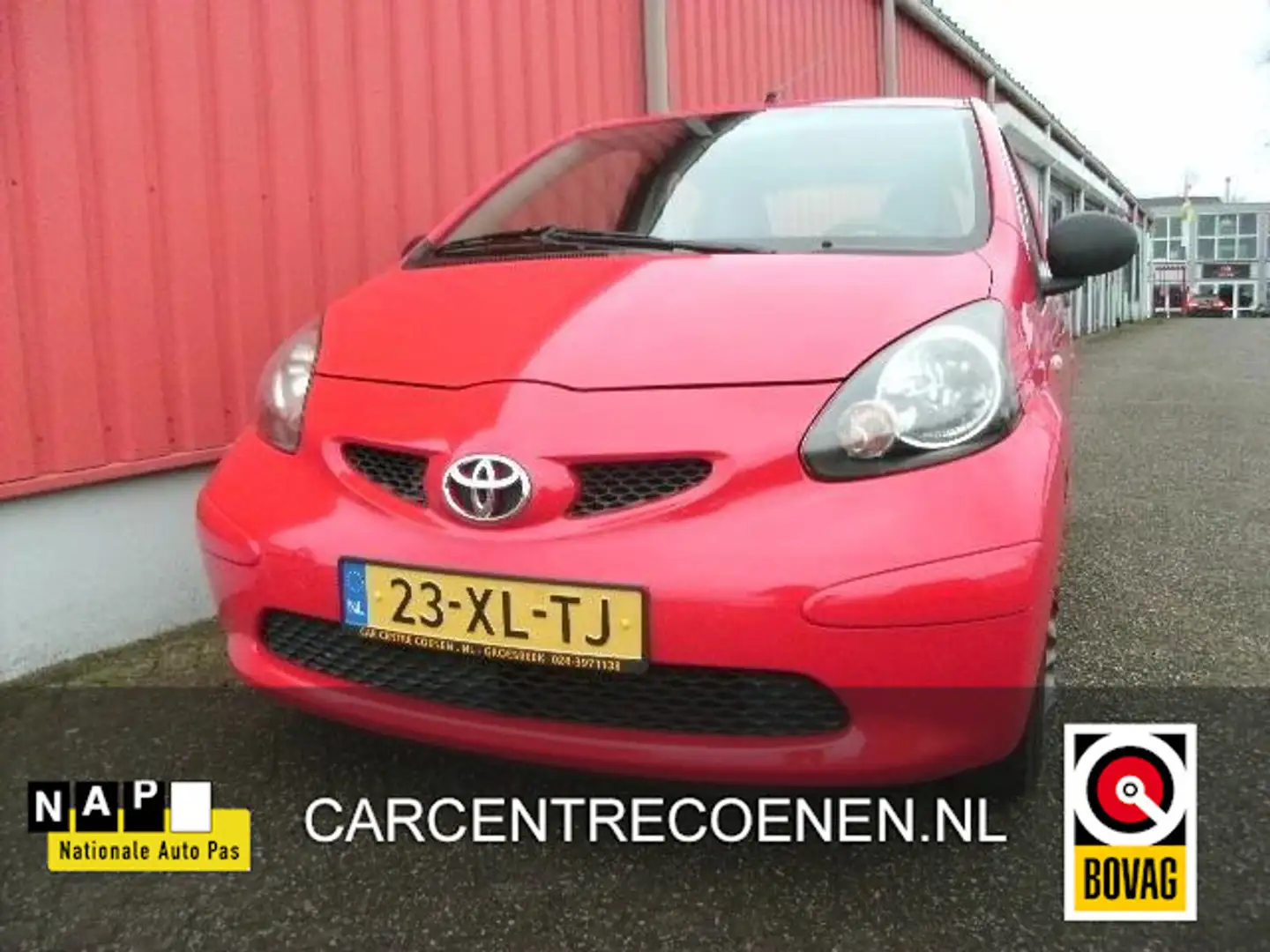 Toyota Aygo 1.0-12V Access Rood - 1