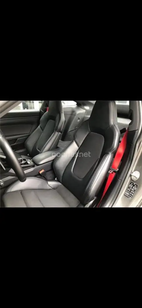 Porsche 911 GT3 Touring - 2