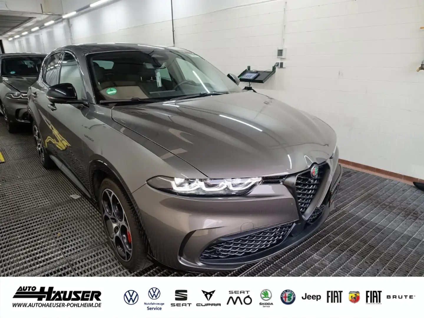 Alfa Romeo Tonale Veloce 1.5 VGT 48V-Hybrid LEDER HARMAN KARDON 19'' Grau - 2