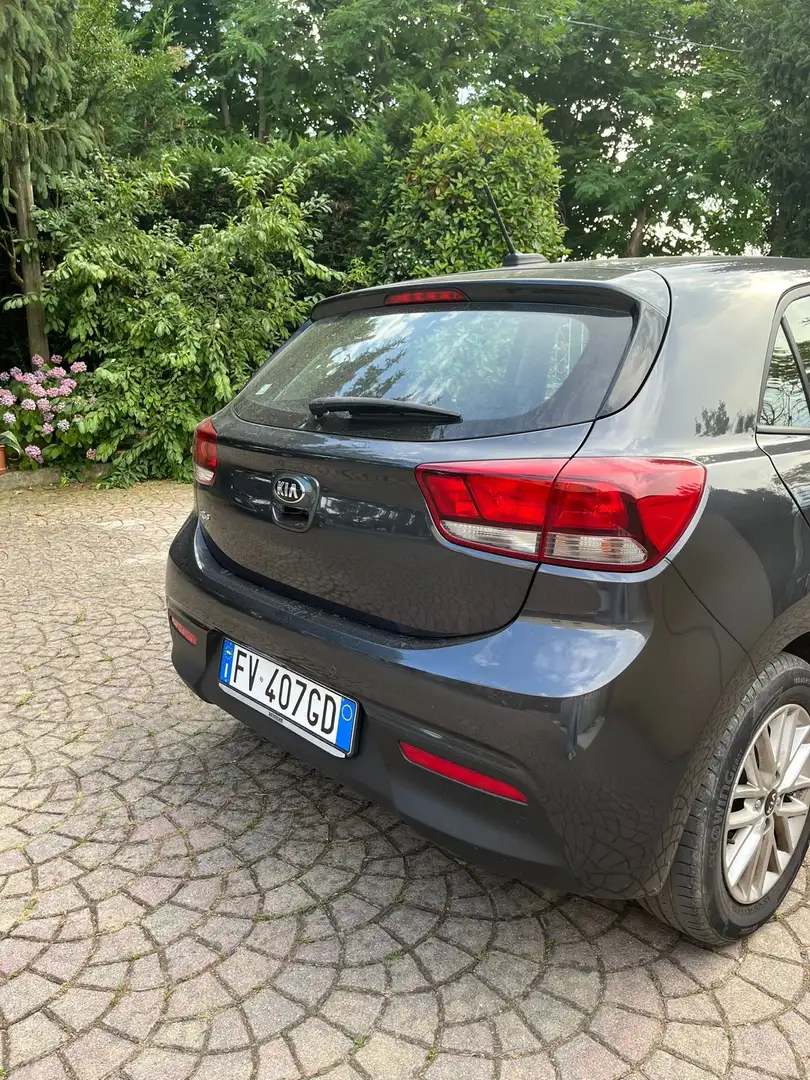 Kia Rio 1.2 mpi Evolution 84cv my18 Grigio - 2