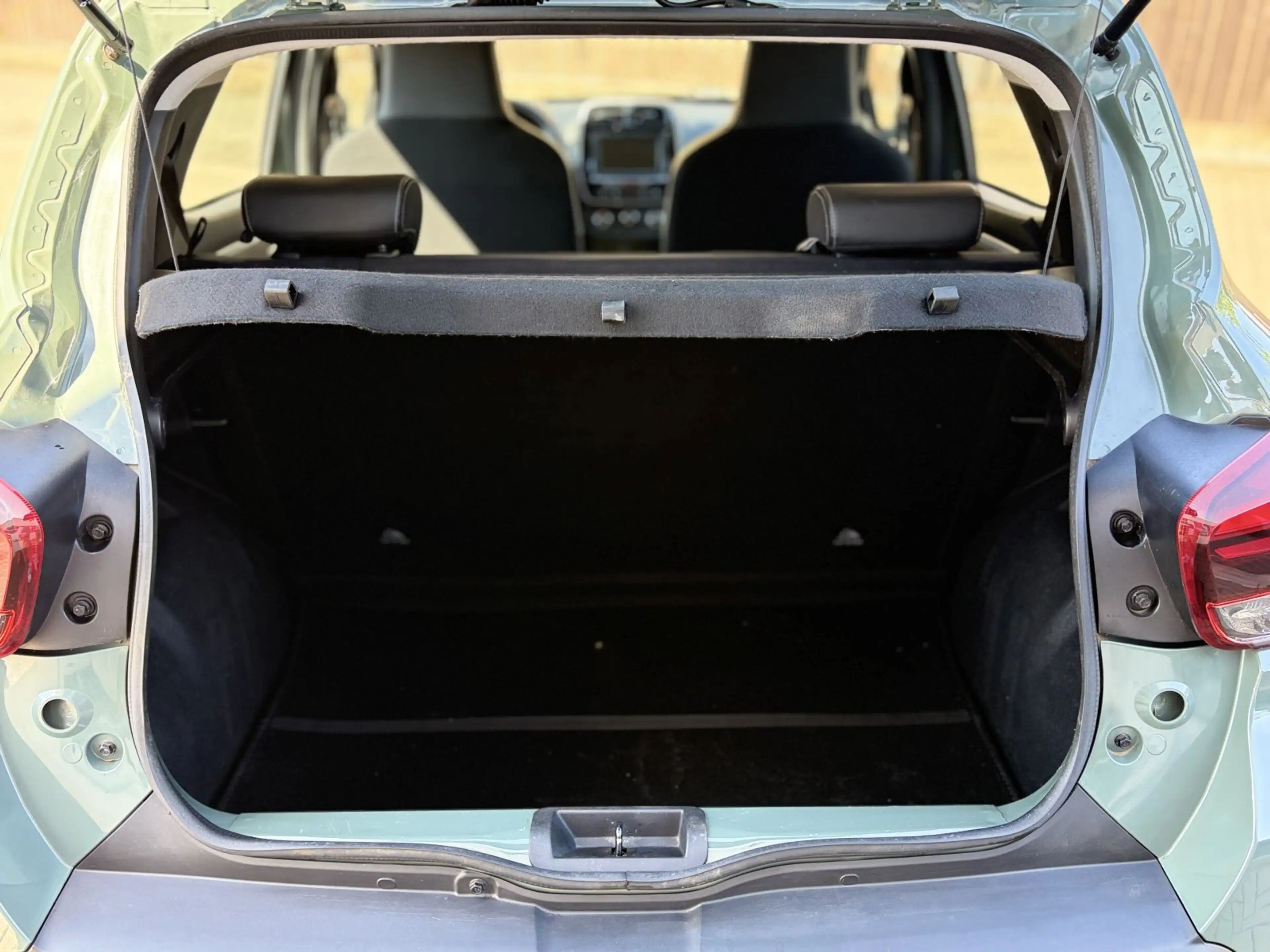 Dacia Spring Essential inkl. CCS — photo 8