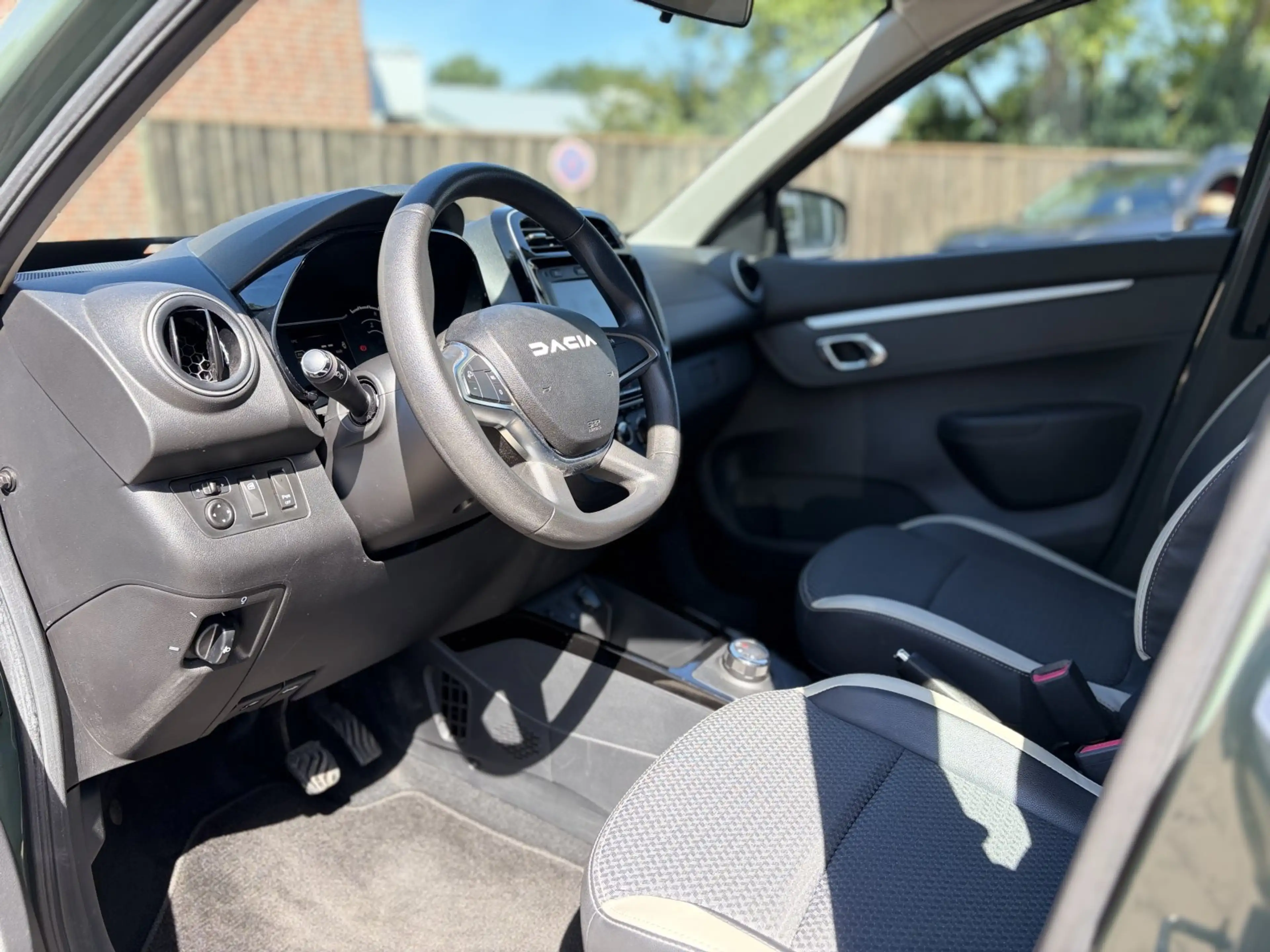 Dacia Spring Essential inkl. CCS — photo 11
