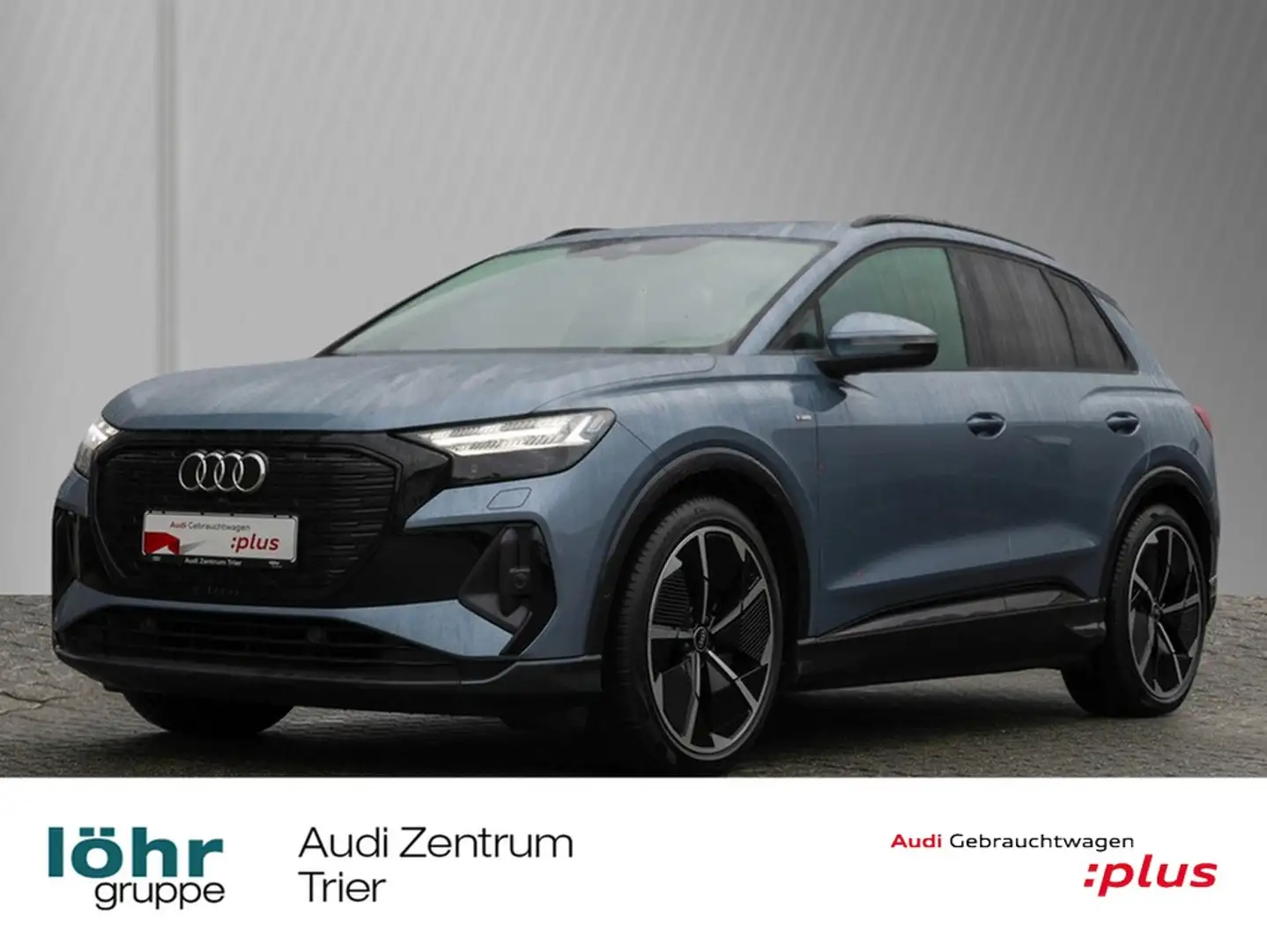 Audi Q4 e-tron 50 quattro S line Blau - 1