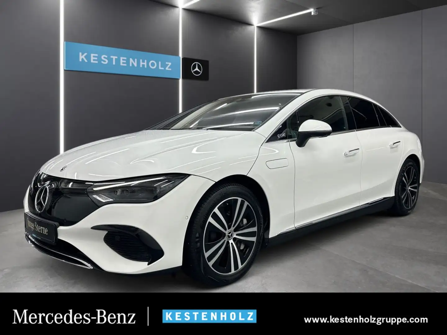Mercedes-Benz EQE 300 Fahrass WideScreen Burmester HUD AHK PTS Weiß - 1