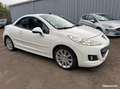 Peugeot 207 1.6 HDI 110 CH Feline Weiß - thumbnail 16