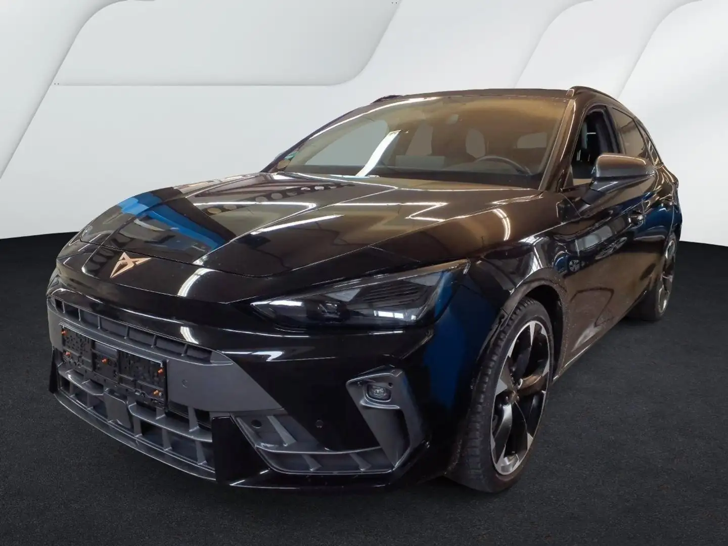 CUPRA Leon Sportstourer 1.5 eTSI Edge Navi SHZ ACC Schwarz - 1