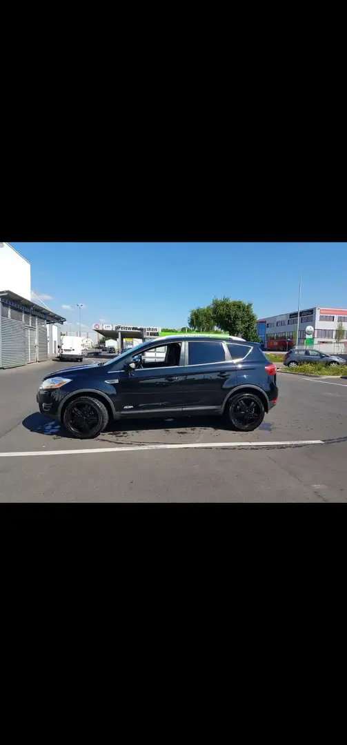 Ford Kuga 2.0 TDCi 2x4 Titanium - 1