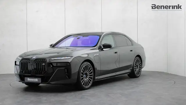 BMW 760 7-serie M760e xDrive | Exclusive Lounge | B&W | Sk