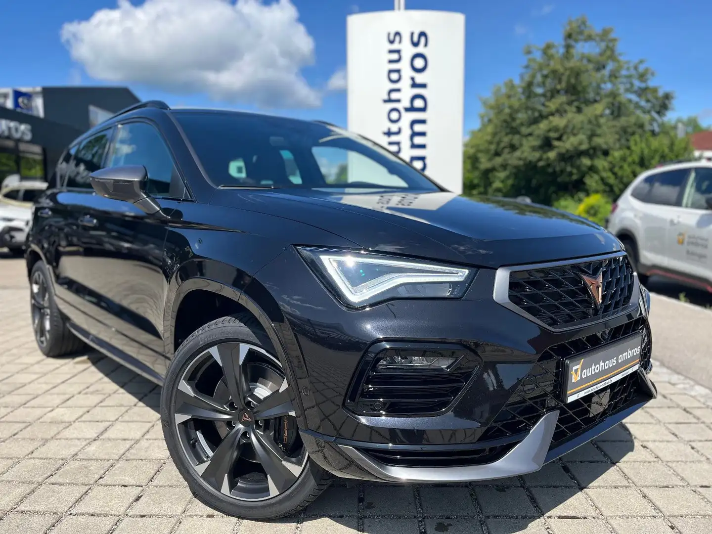CUPRA Ateca VZ 4Drive*ACC*AHK*Navi*19Z*LED*360Grad*DAB Noir - 1