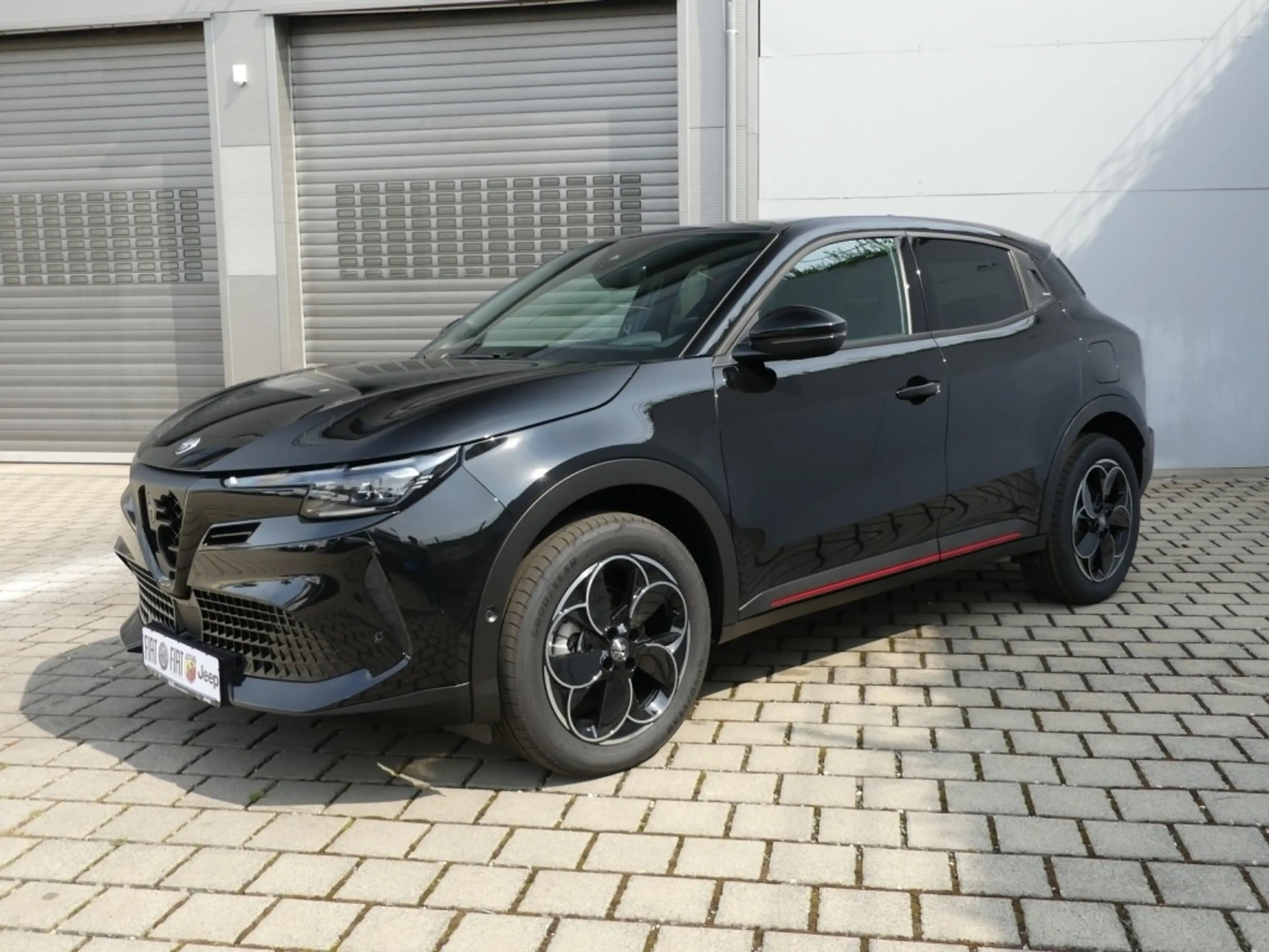 Alfa Romeo Junior IBRIDA Q4 1.2 VGT 145PS DCT6 SPORT SABELT — photo 7