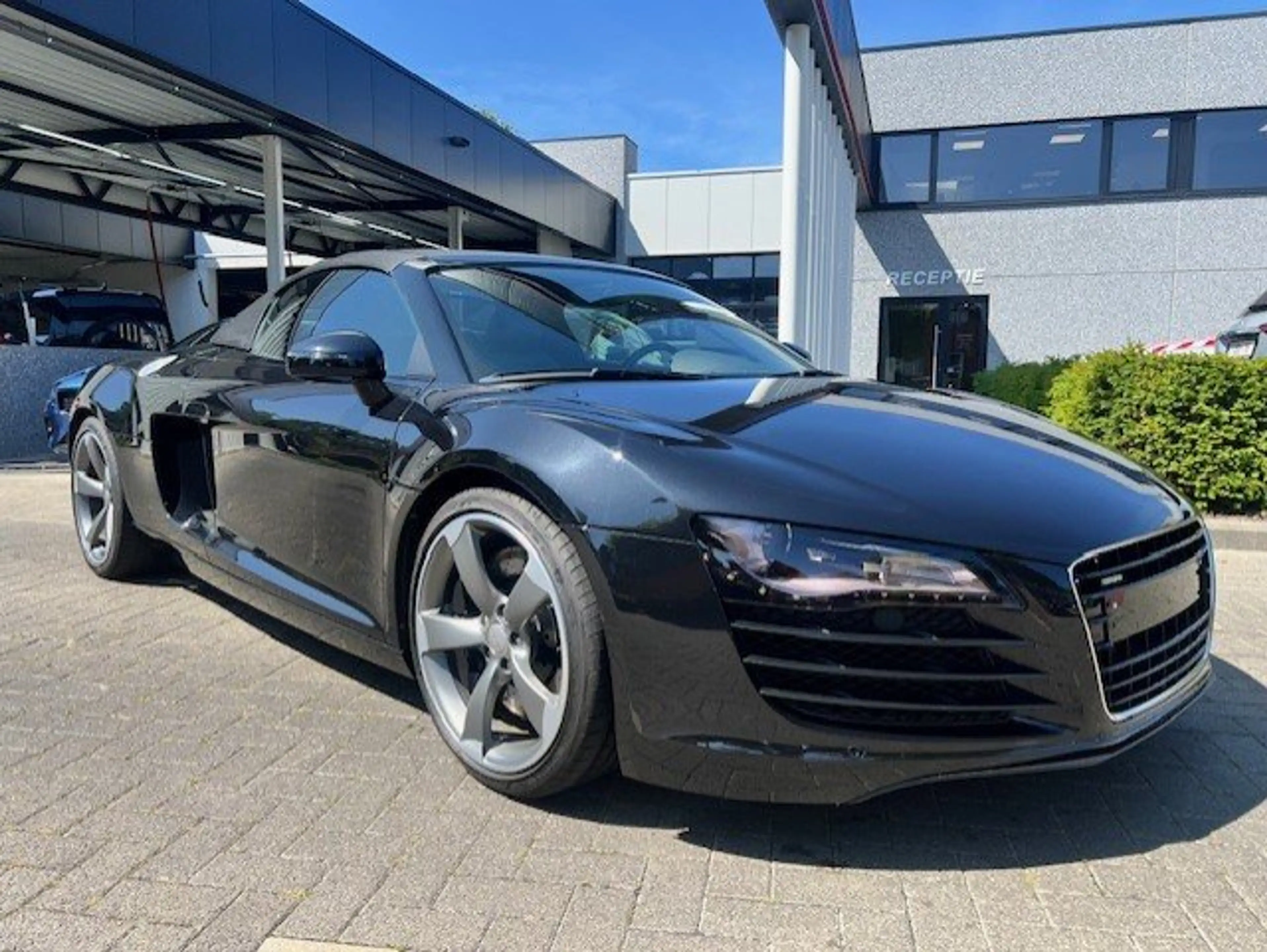 Audi R8 4.2i V8 Quattro FSI Spyder Manueel 430pk