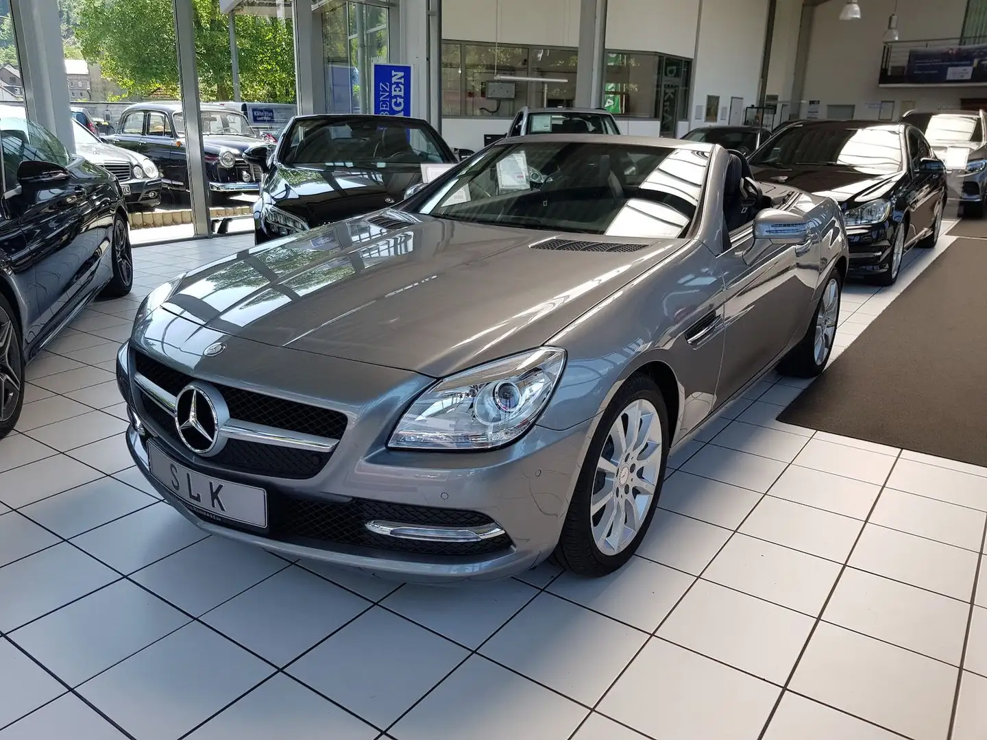 Mercedes-Benz SLK 200 ROADSTER AIRCARF NAVI SHZ PTS 6-GANG Grijs - 1