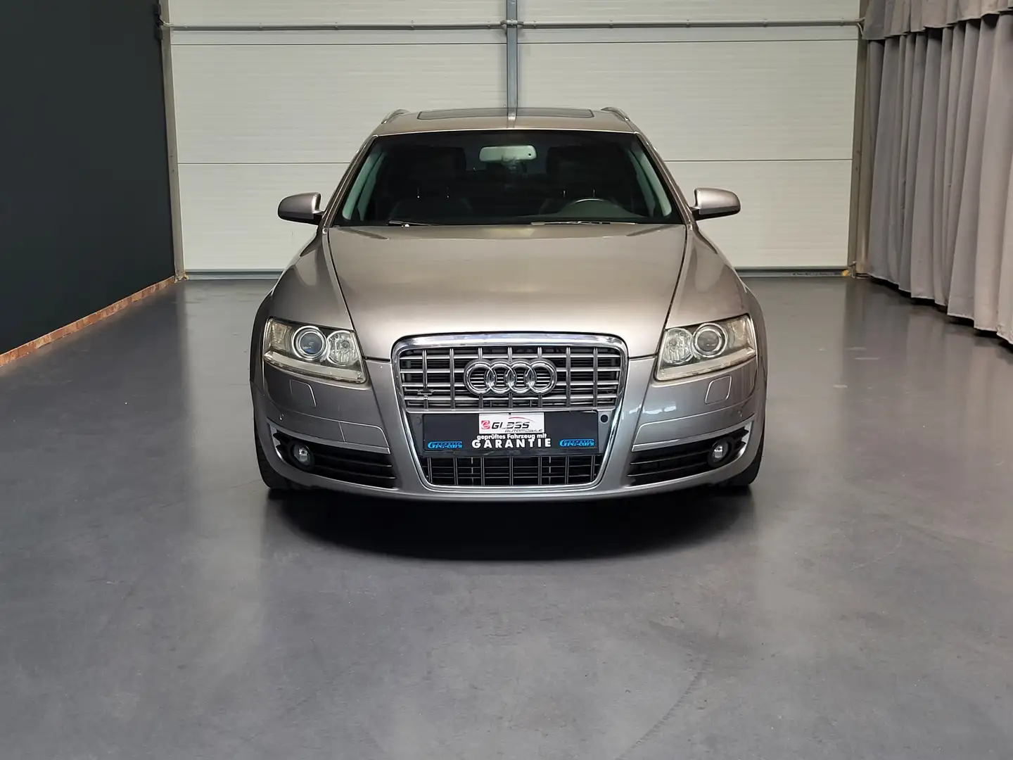 Audi A6 4.2 quattro LPG *Leder| Navi| Xenon| BOSE* Grau - 2