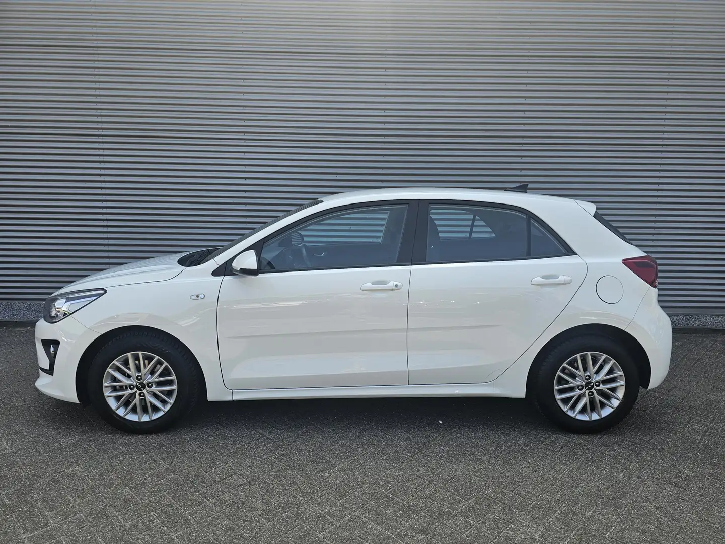 Kia Rio 1.0 T-GDi MHEV DynamicLine Navigatie | Climate | C Weiß - 2
