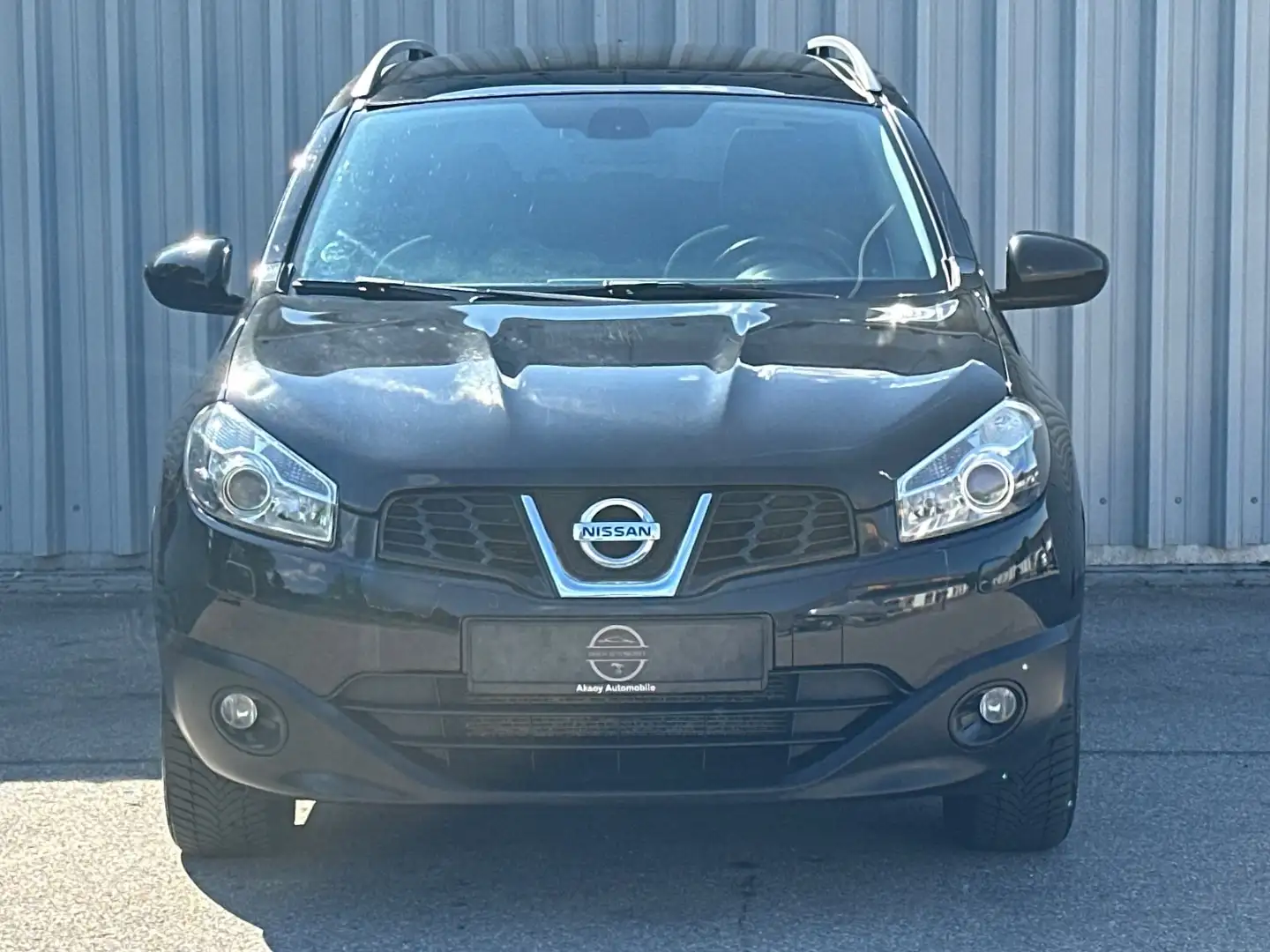 Nissan Qashqai+2 2.0 141PS*7-SITZER*PANO*NAVI*KLIMA*CAM crna - 2