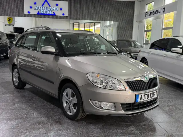 Skoda Fabia 1,2 TSI Combi Elegance*Klimatr*Shz*GRA*AHK