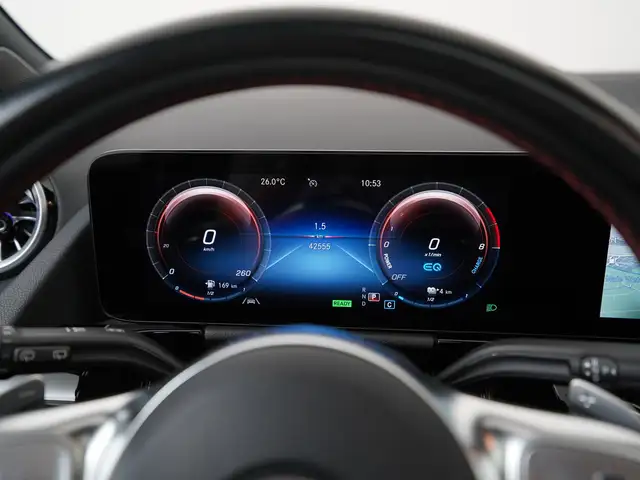 Mercedes-Benz Gla view 9