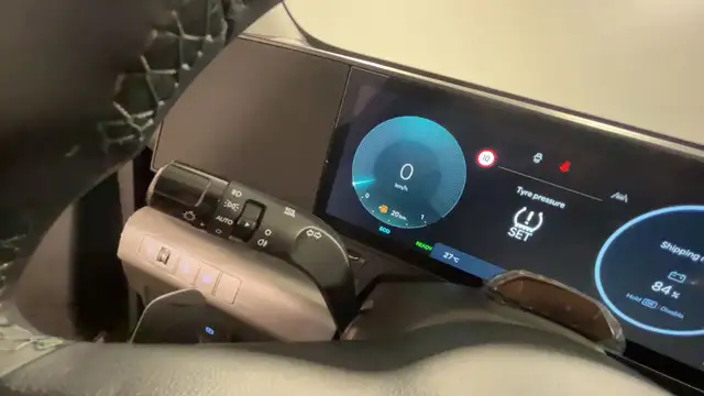 Hyundai Kona view 13